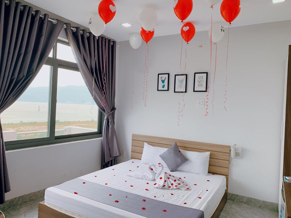 Double Room with Sea View - Photo 3