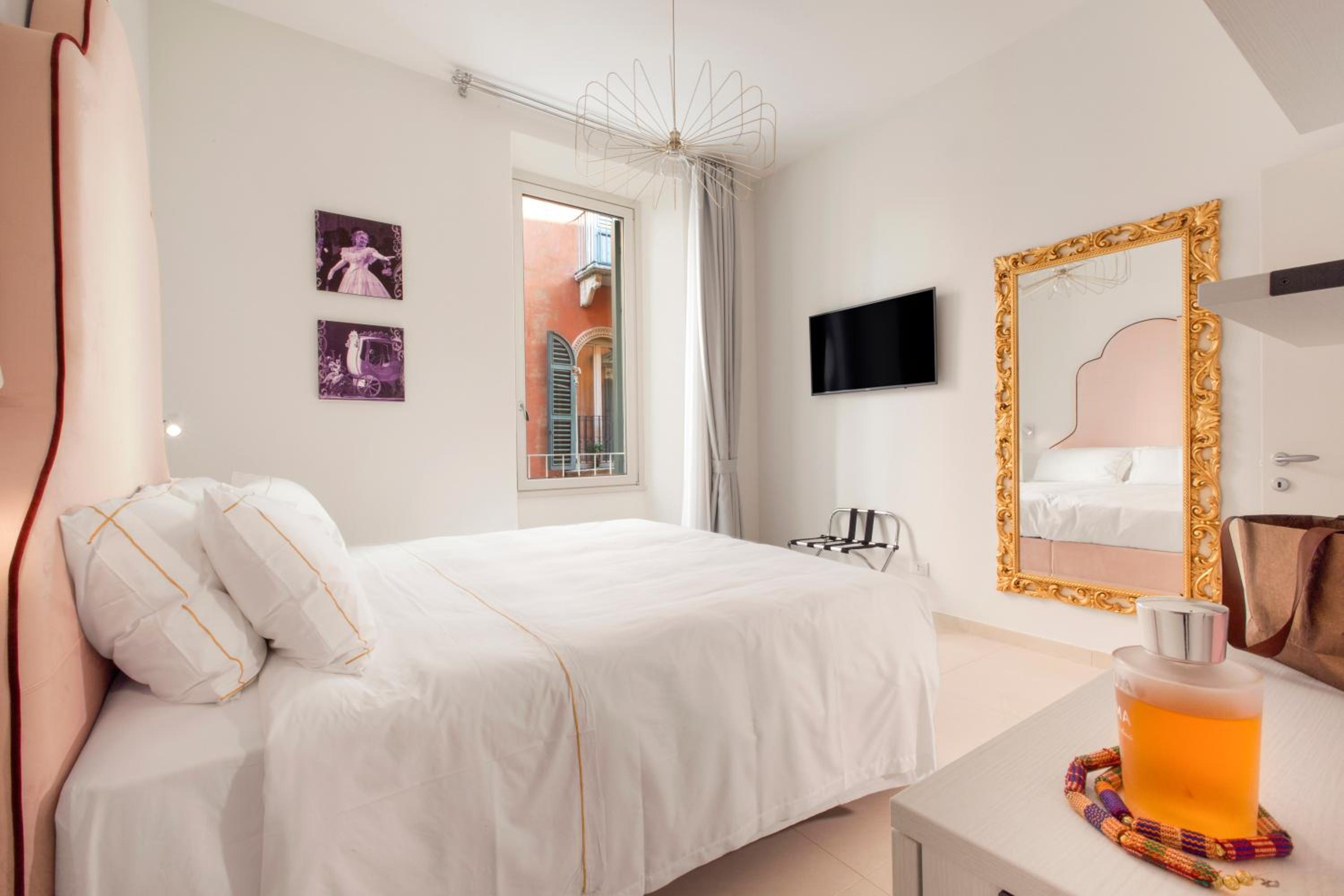 One-Bedroom Apartment (2 - 3 Adults) - Photo 10