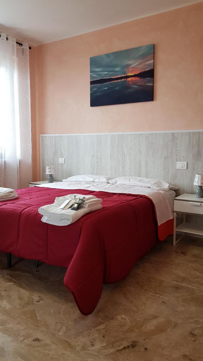Double or Twin Room photo 1