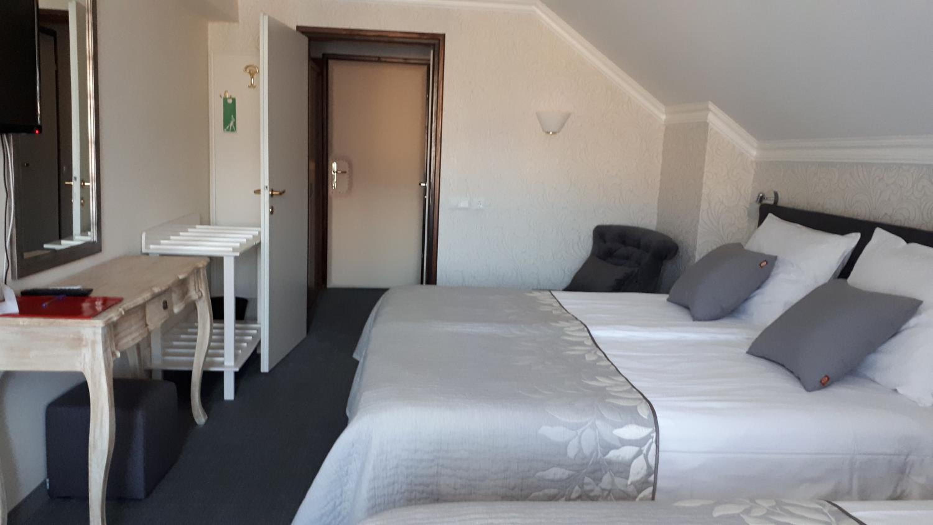 Triple Room photo 2
