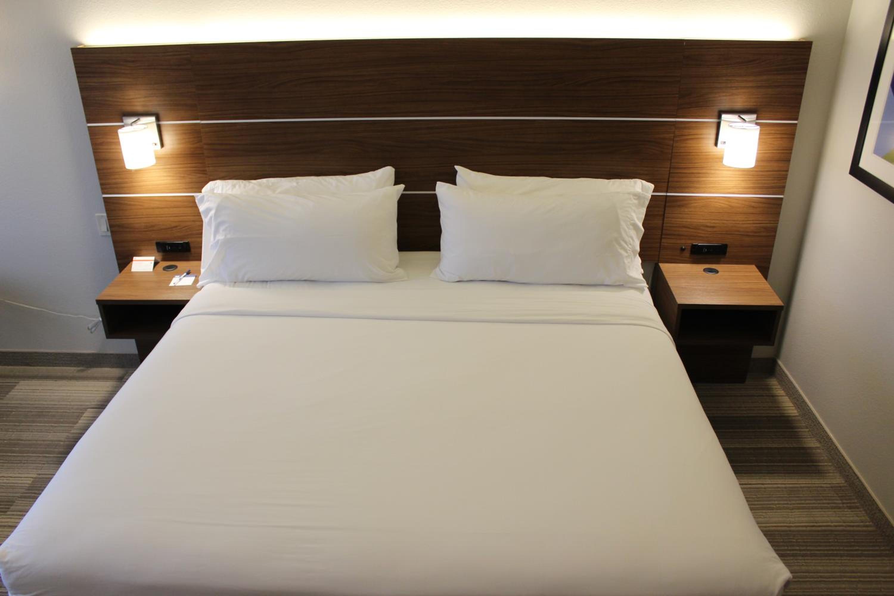 Standard Room - Photo 2