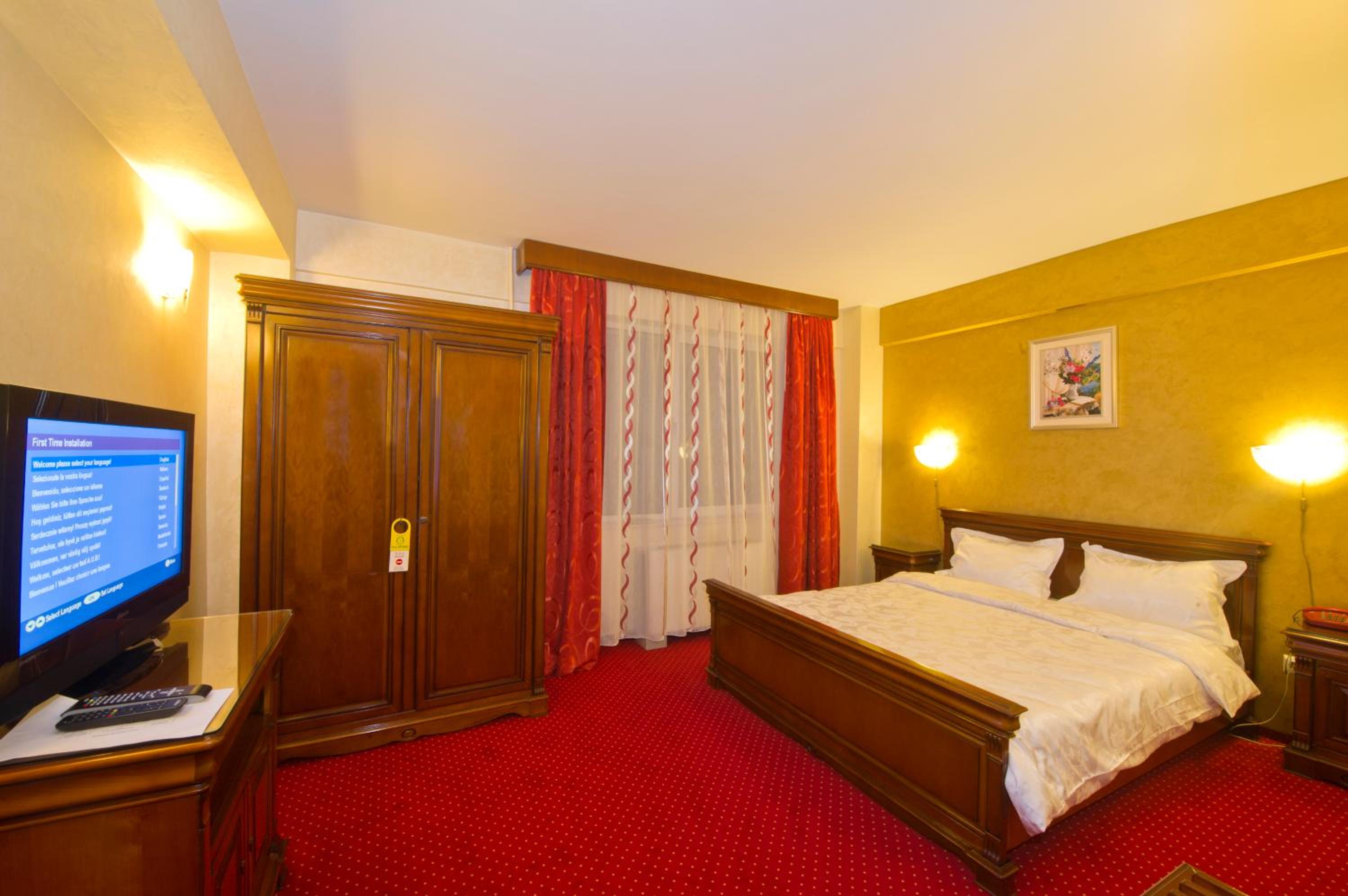 Standard One-Bedroom Suite - Photo 1