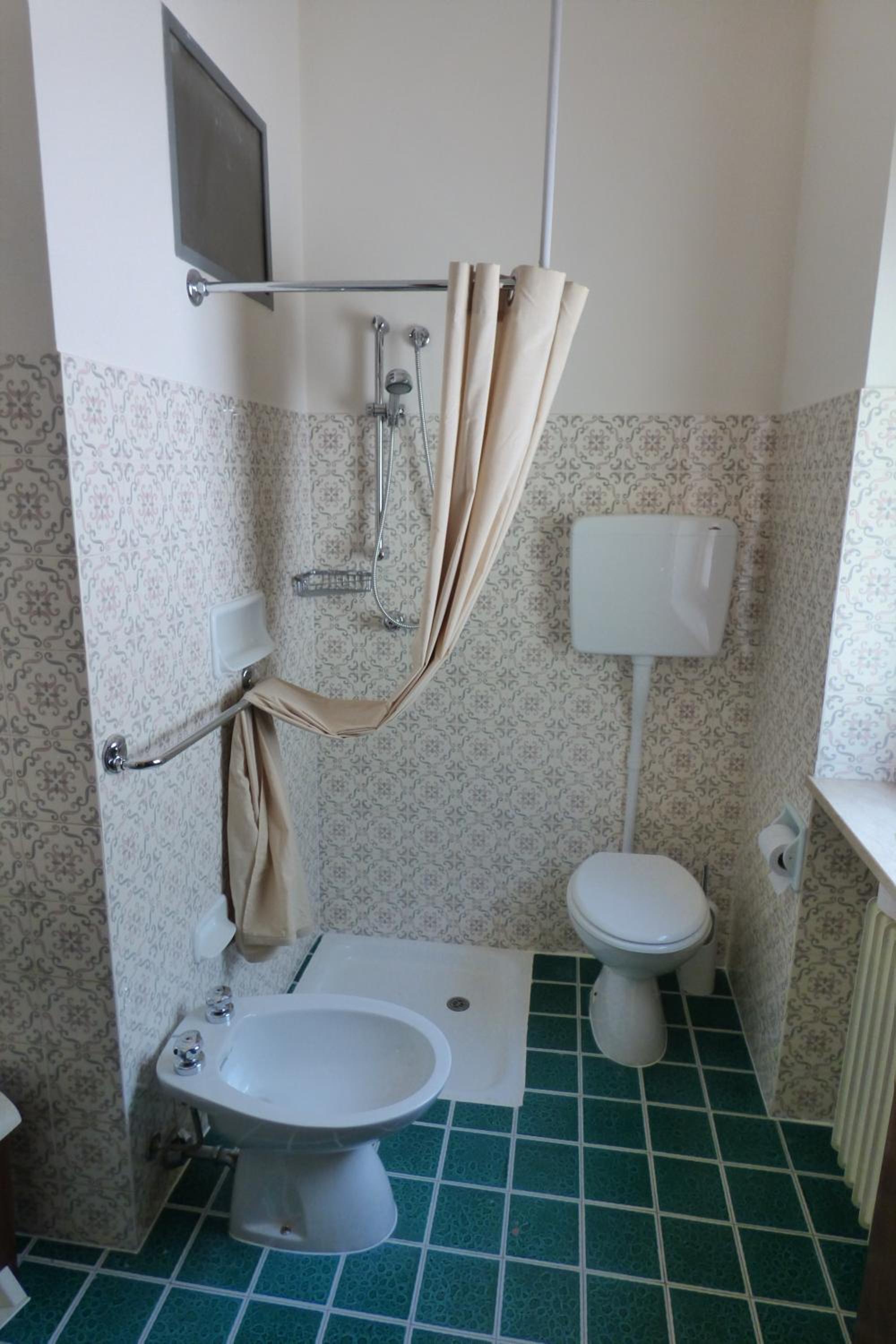 Large Double Room photo 2