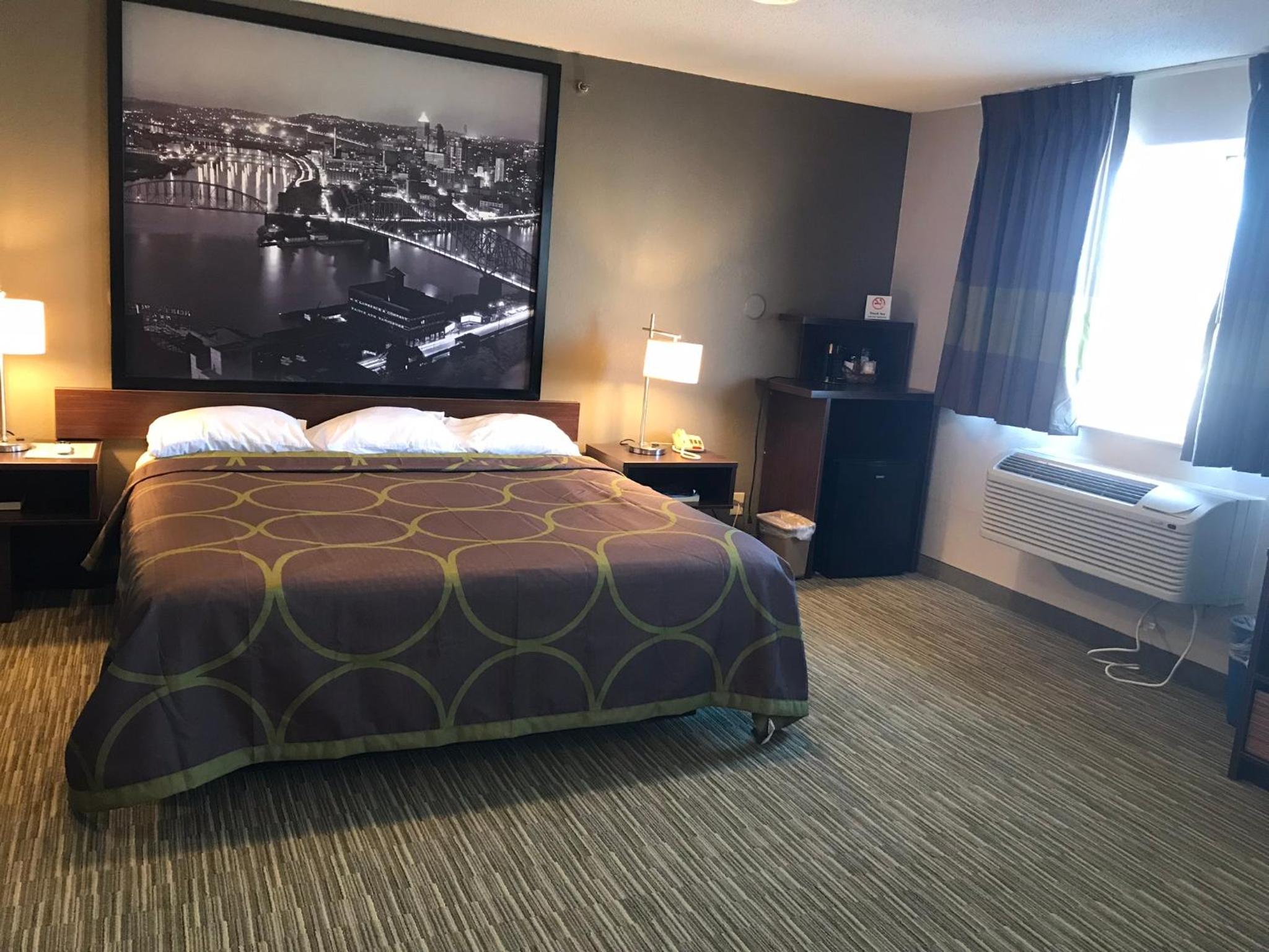 Deluxe King Studio Suite - Non-SmokingÂ  - Photo 1