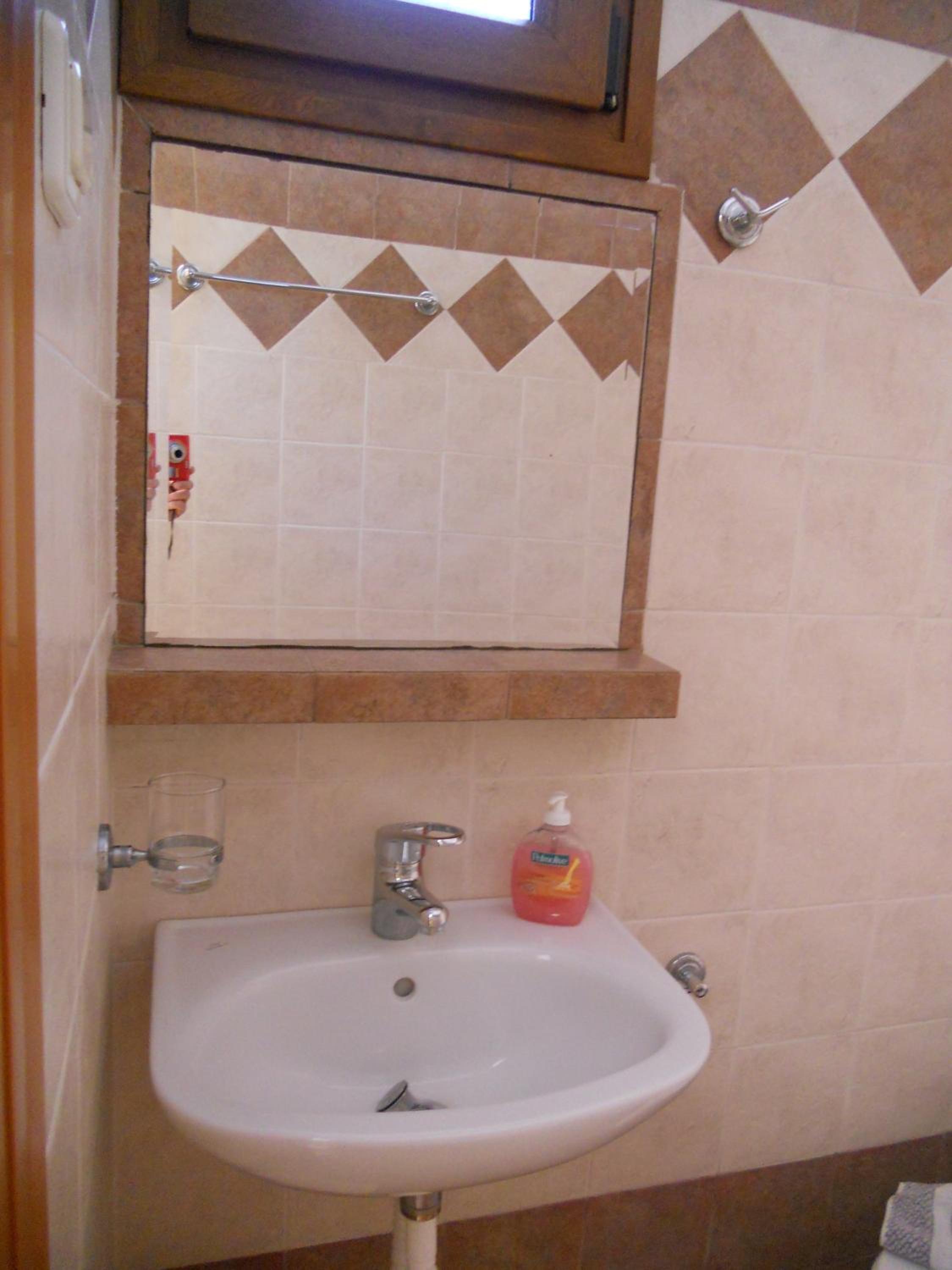 Studio (2 Adults) - Photo 7