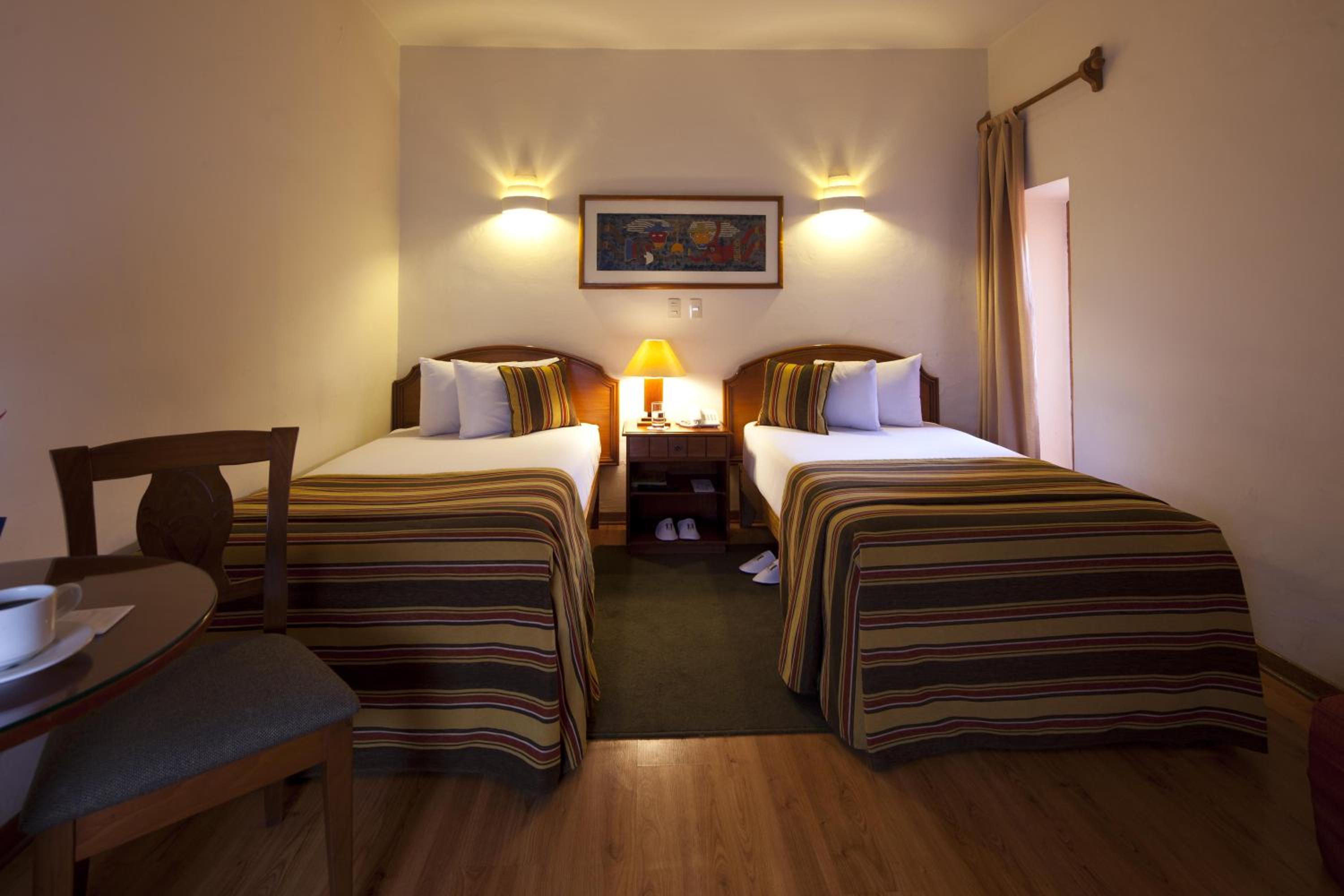 Double Room - Photo 9