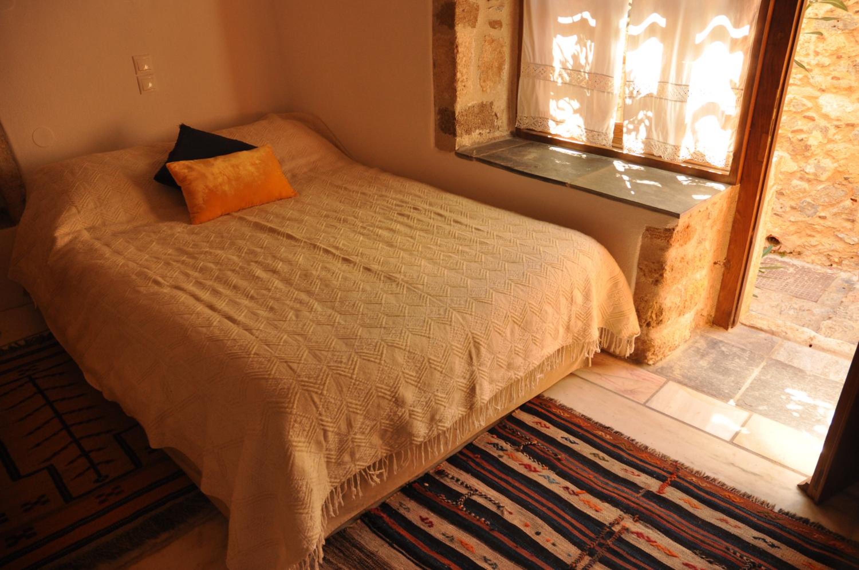 Budget Double Room photo 1