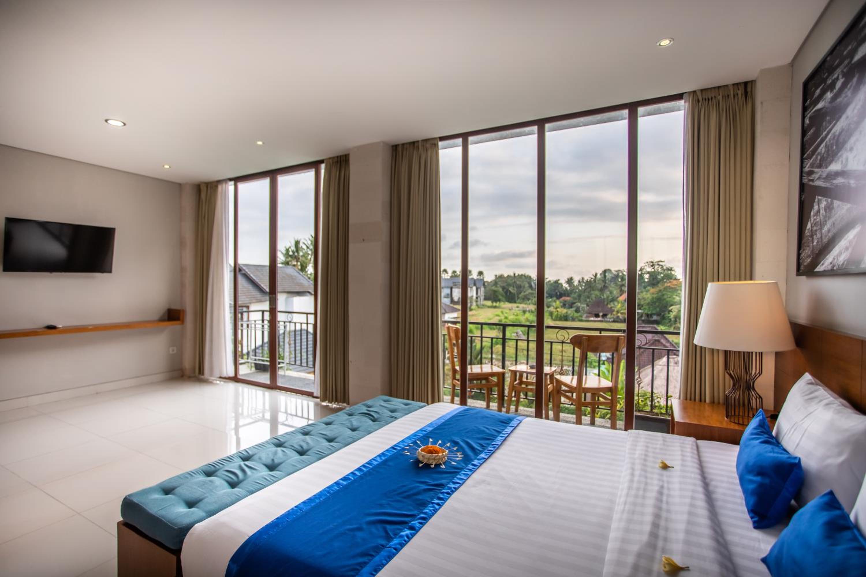 Double or Twin Studio Room