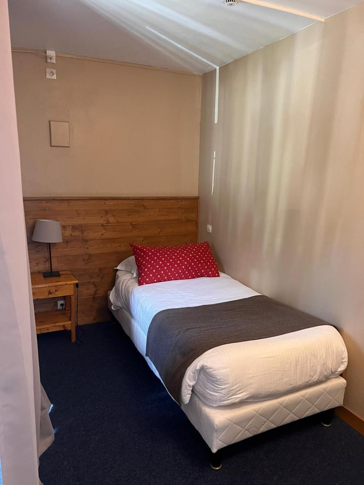 Triple Room with Balcony photo 2