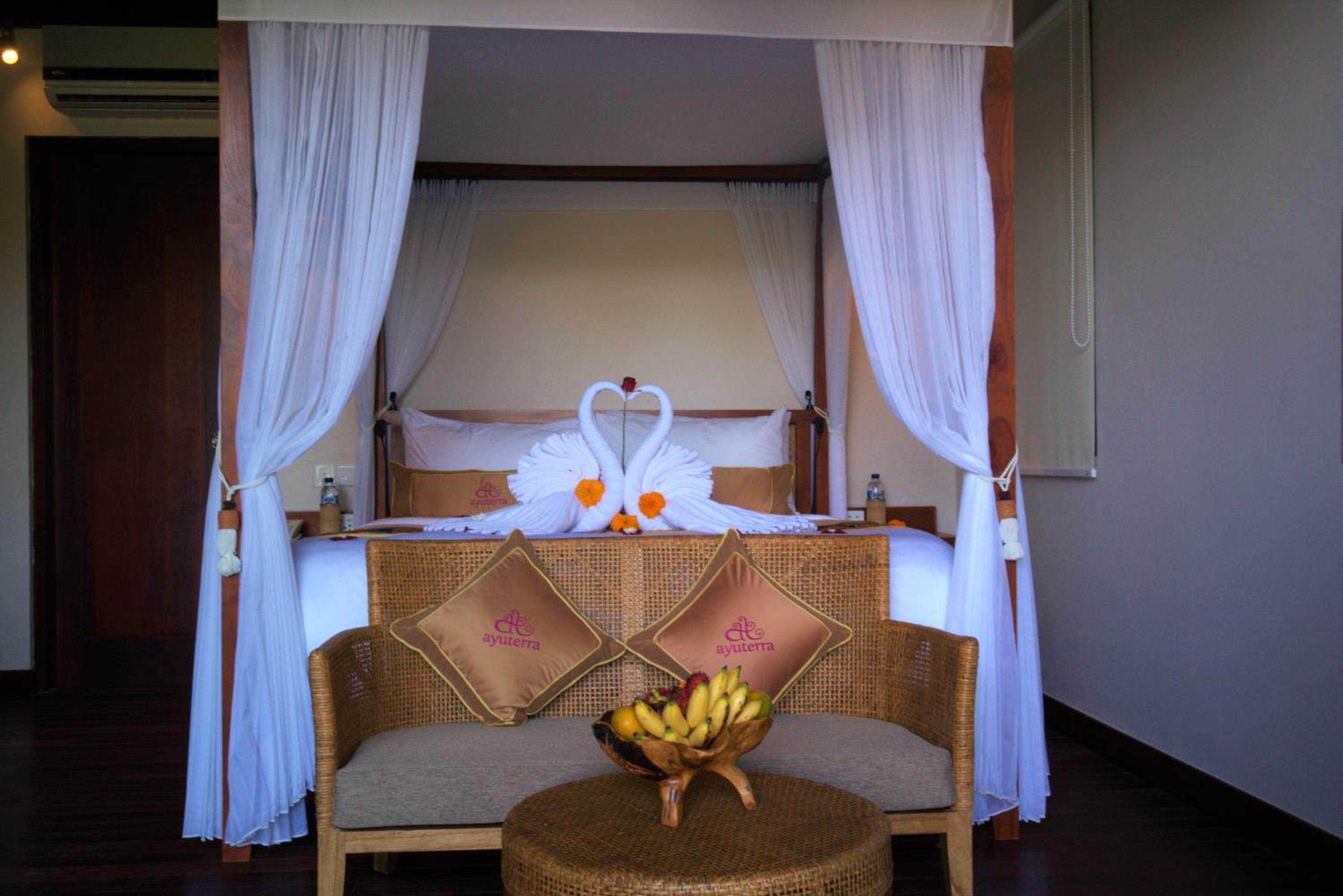 Flash Deal -Superior One-Bedroom with Plunge Pool (Room Only) photo 3