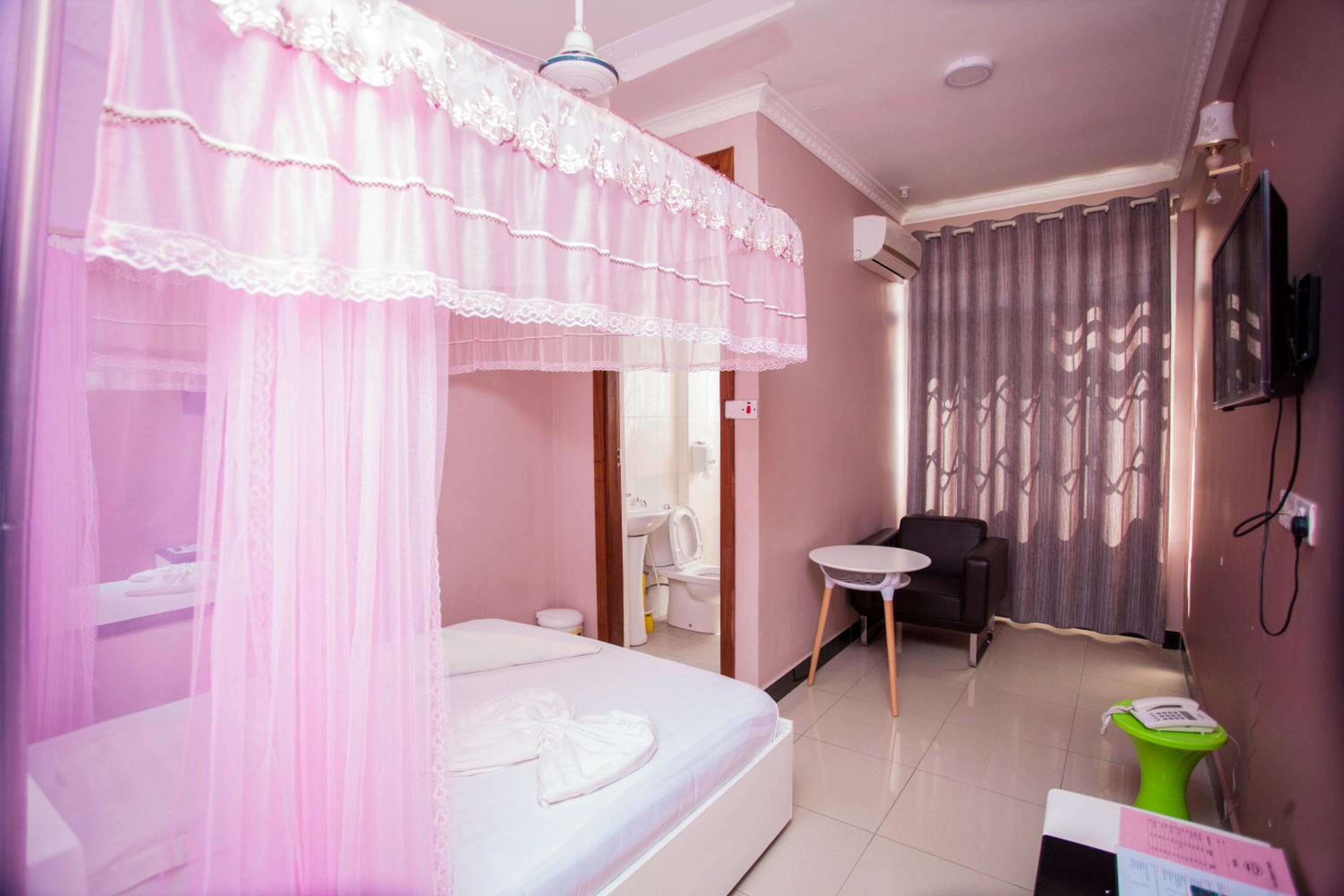 Deluxe Double Room photo 3
