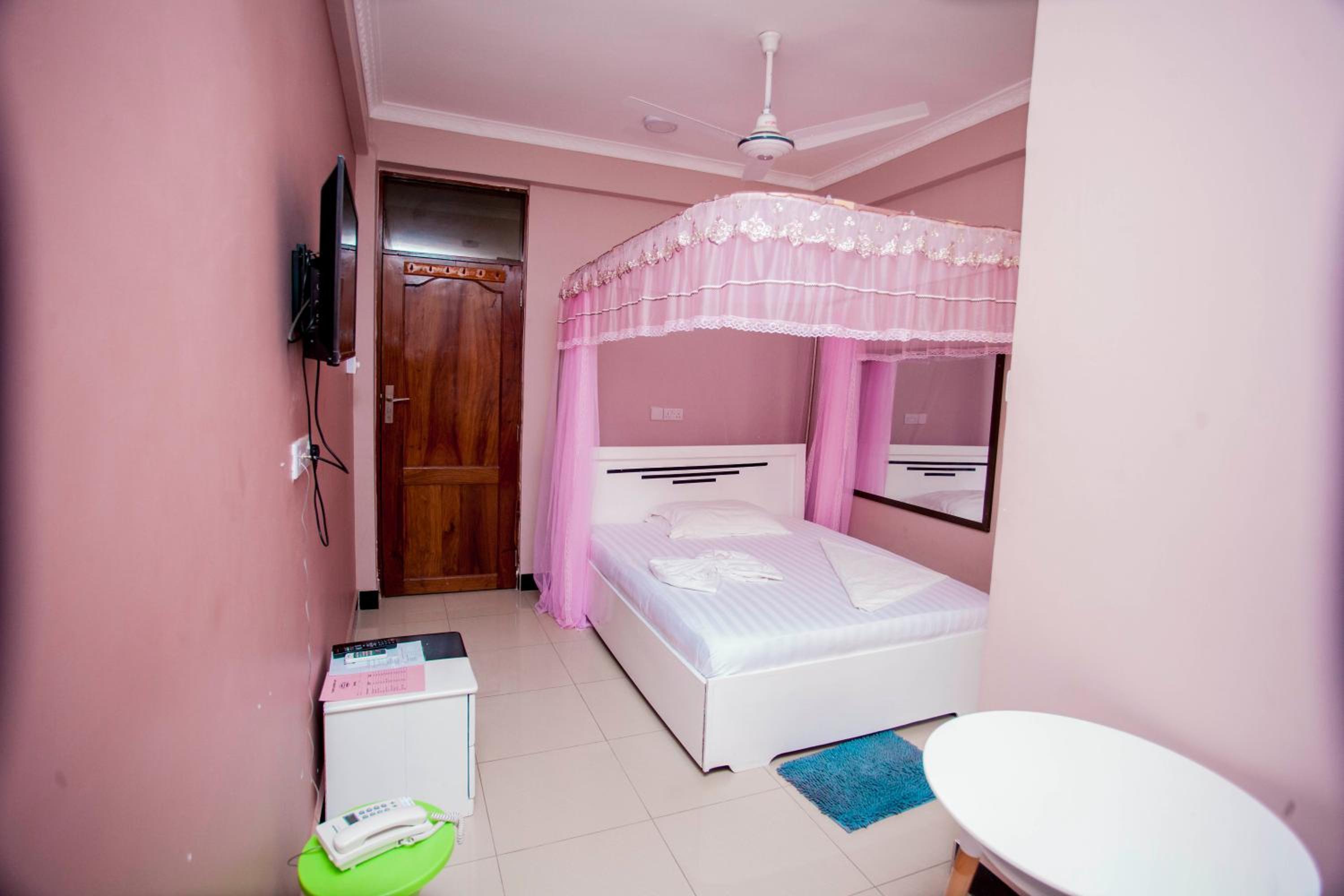 Deluxe Double Room photo 2