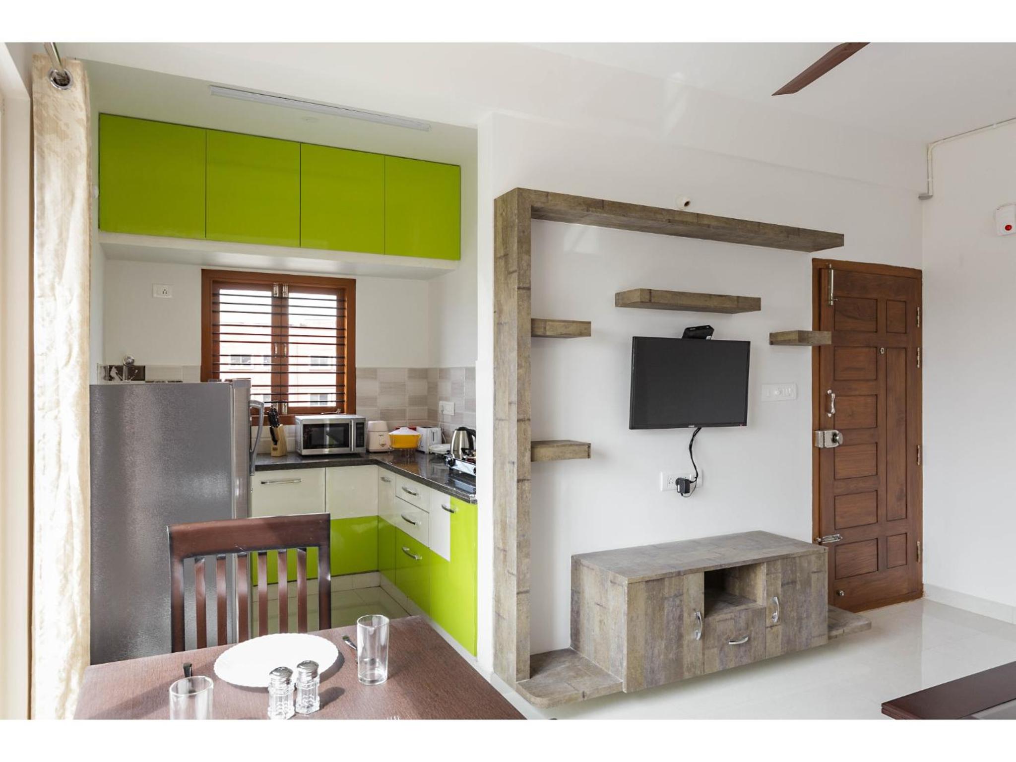 Standard One-Bedroom Apartment - Photo 3