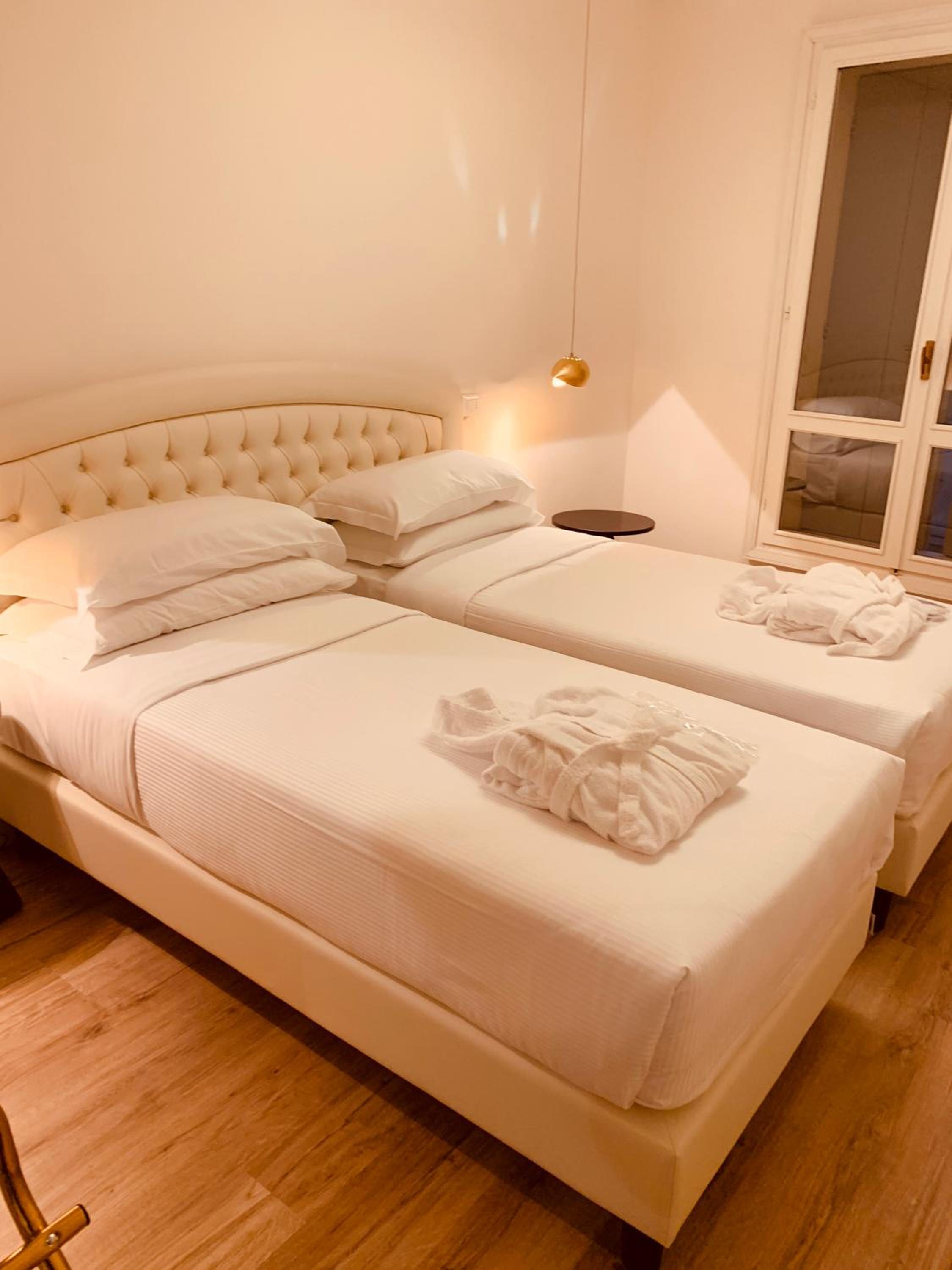 Double Room with Balcony and Spa Access - Photo 3