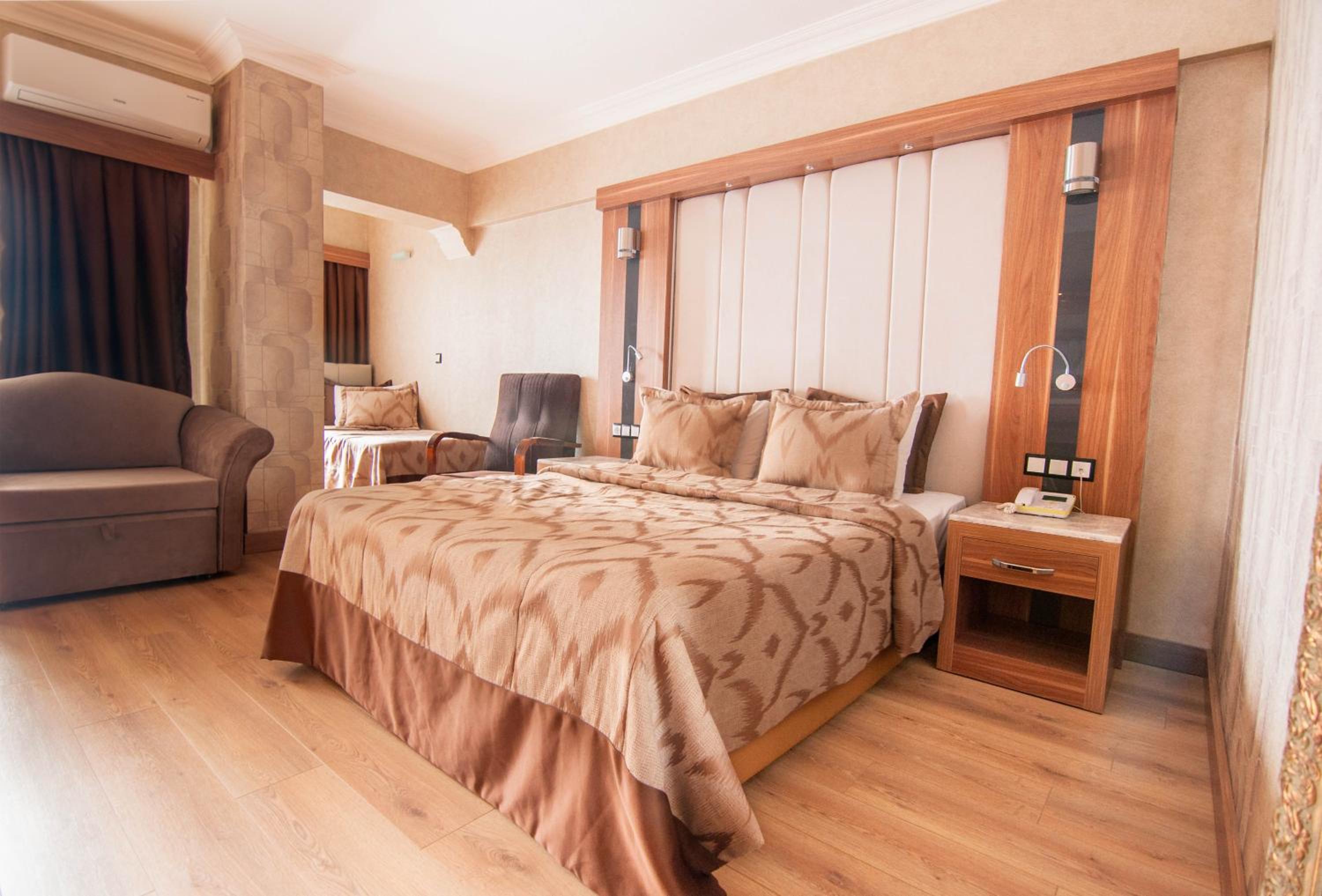 Standard Room with Sea View with Balcony photo 3