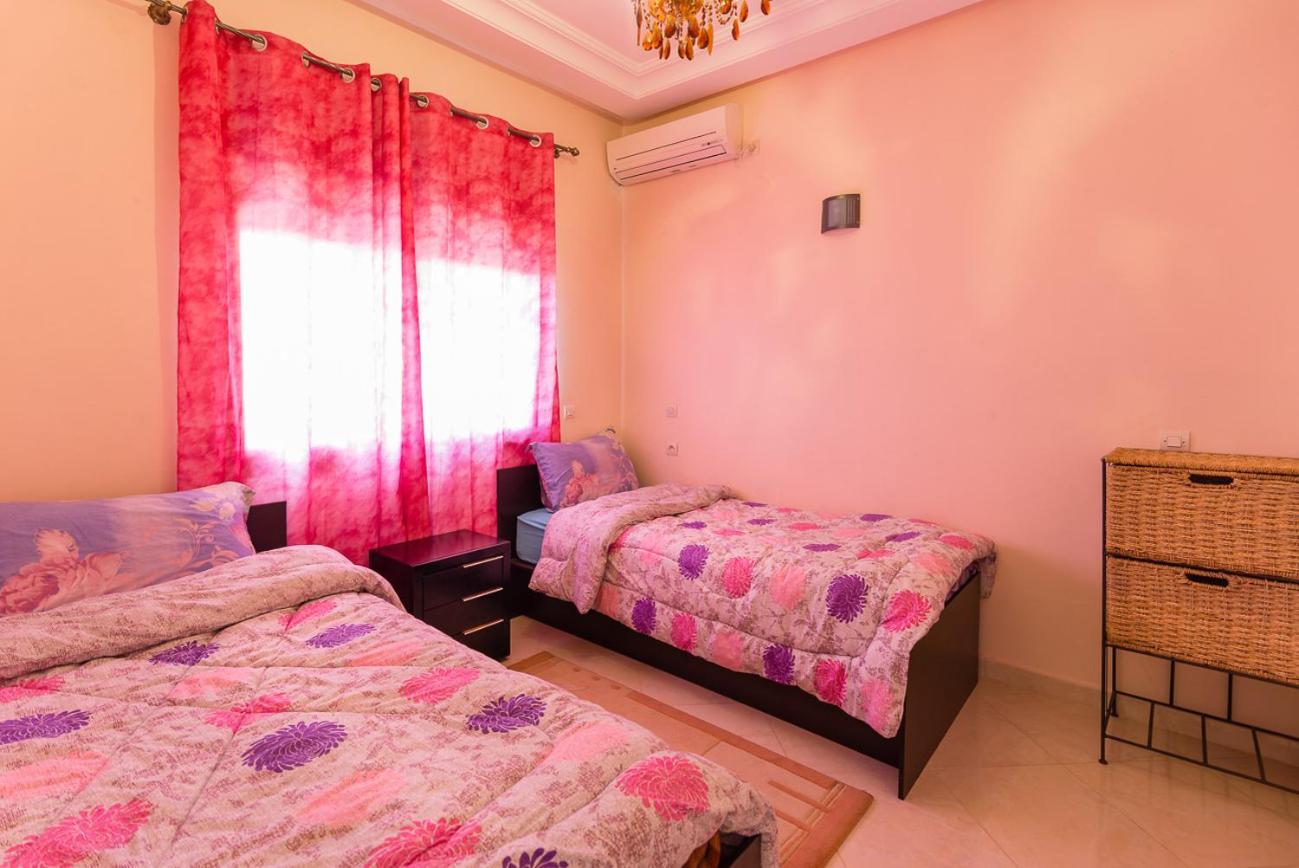 Two-Bedroom Apartment - Photo 3