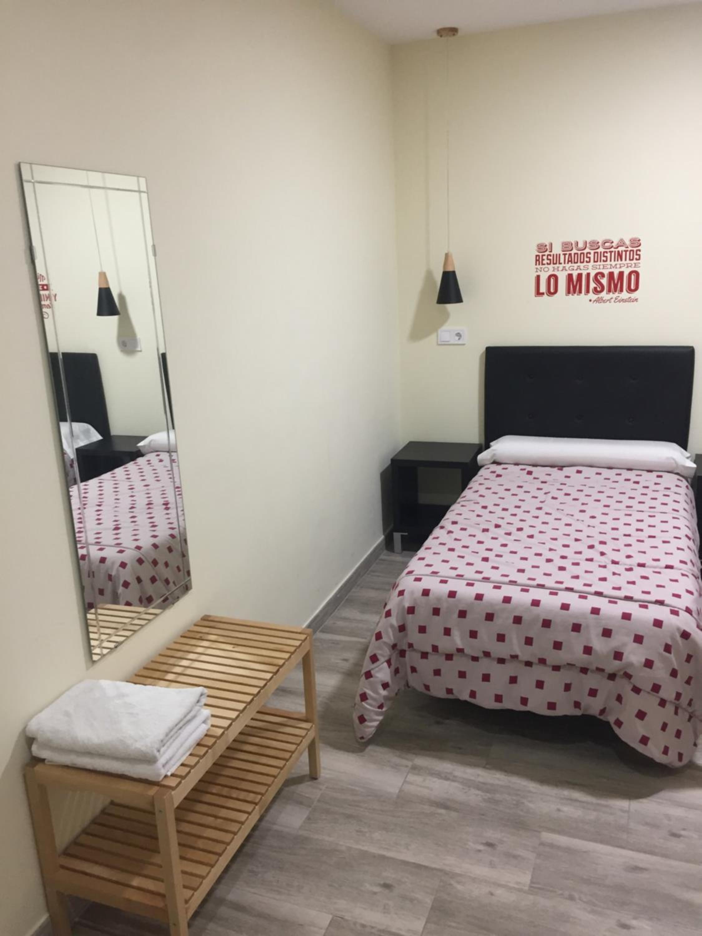 Habitación Doble con Baño Privado