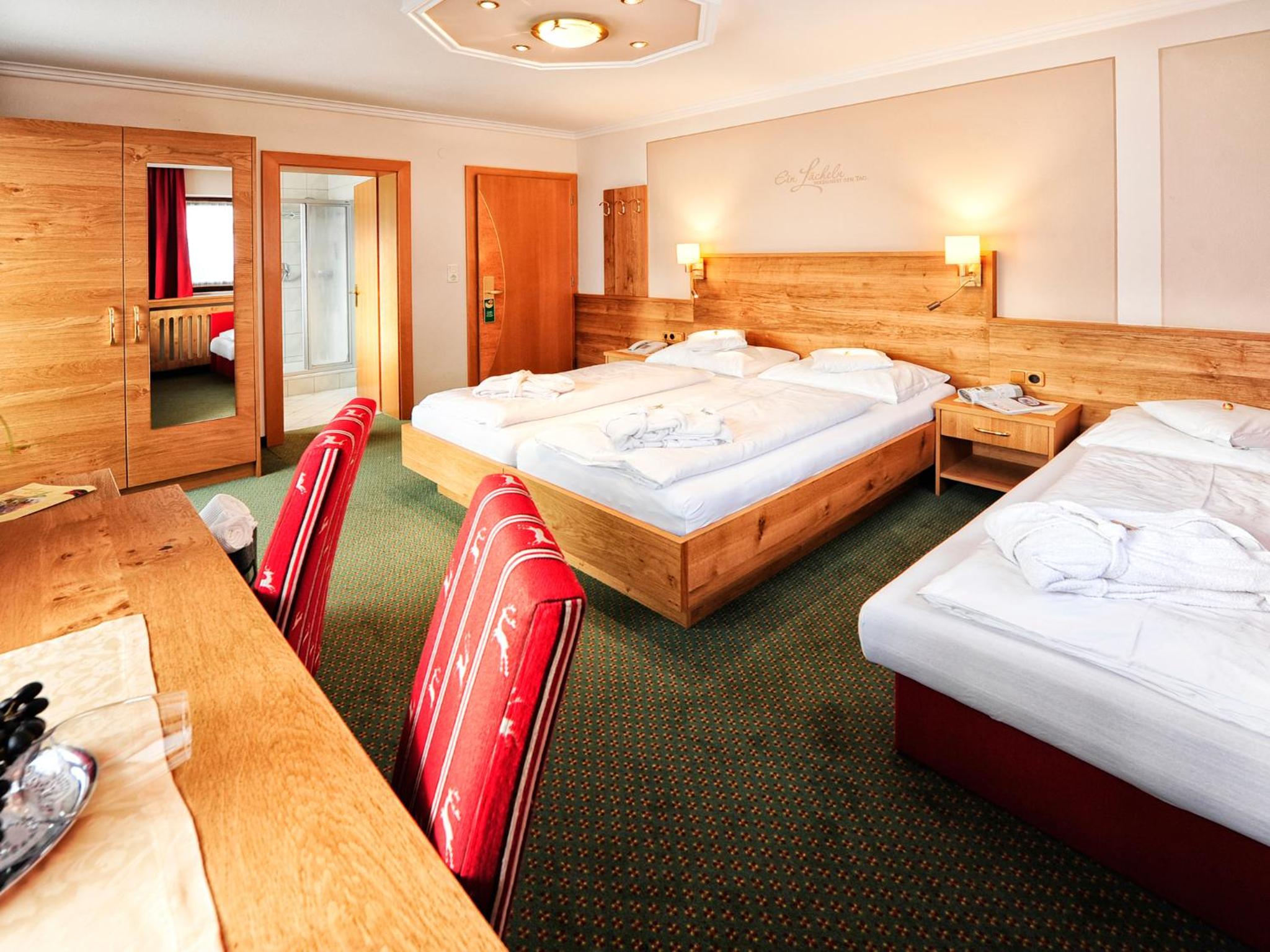 Standard Triple Room photo 3