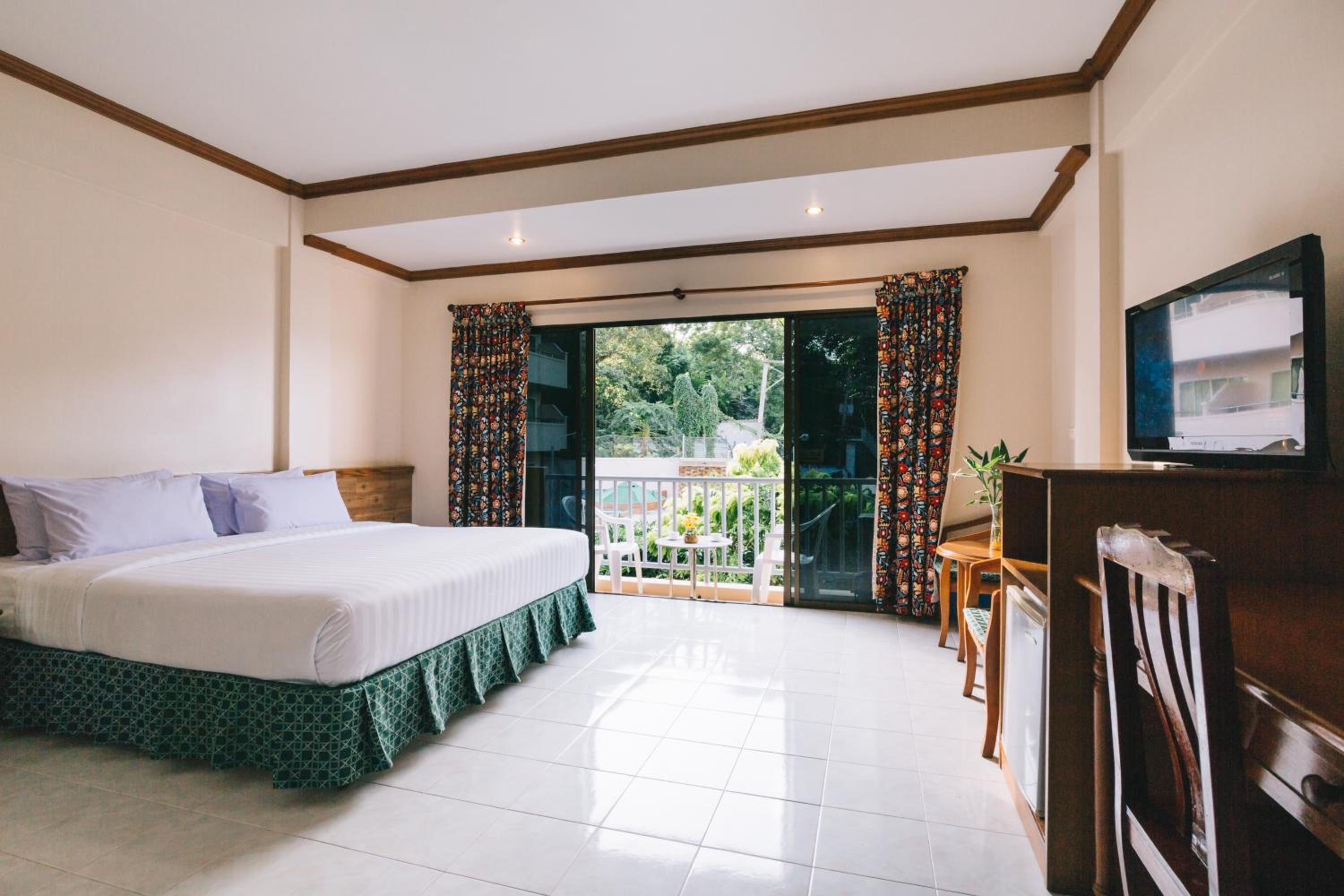 Double Room with Sea View - Photo 2