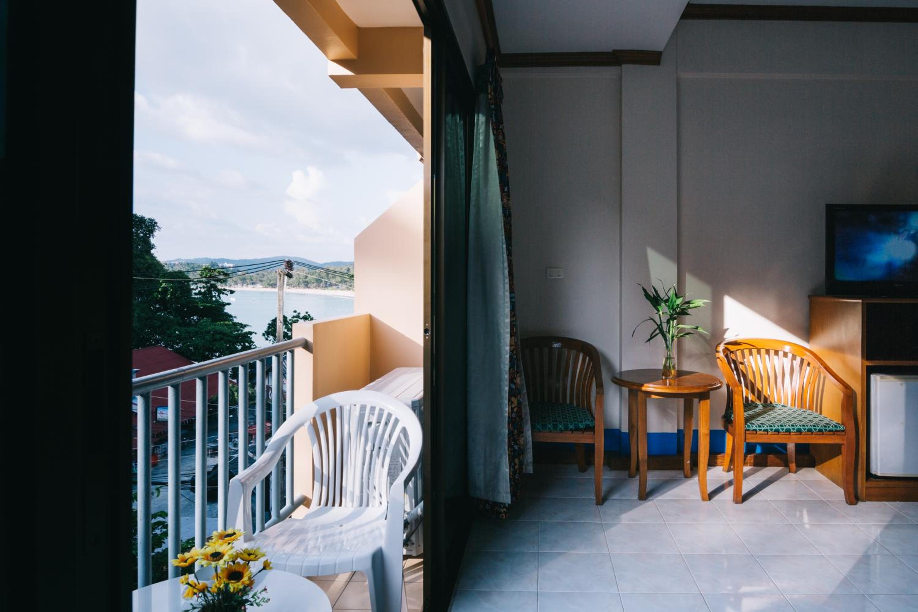 Double Room with Sea View - Photo 1