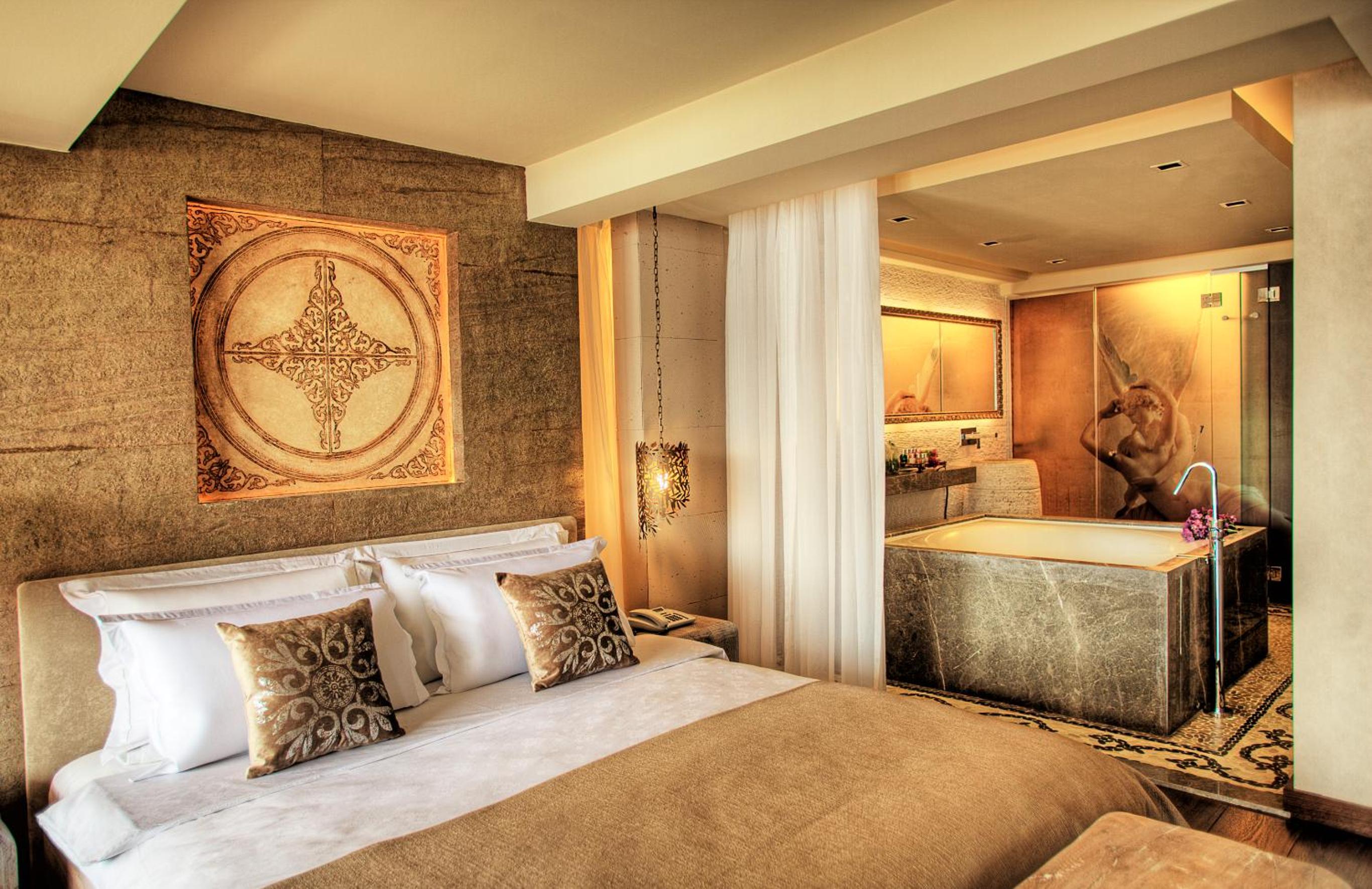 Deluxe Double Room - Photo 5