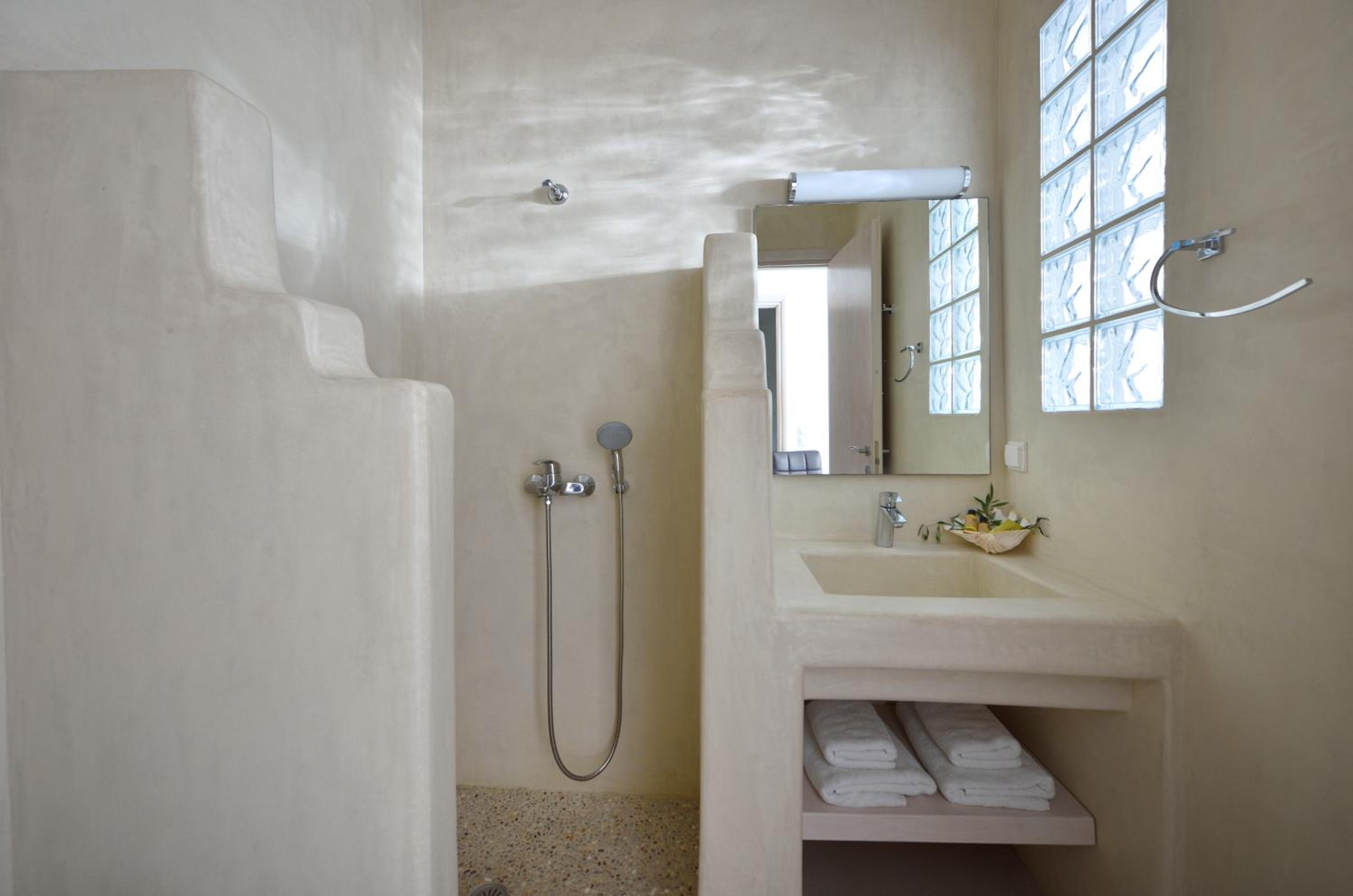 Two-Bedroom Apartment - Photo 4