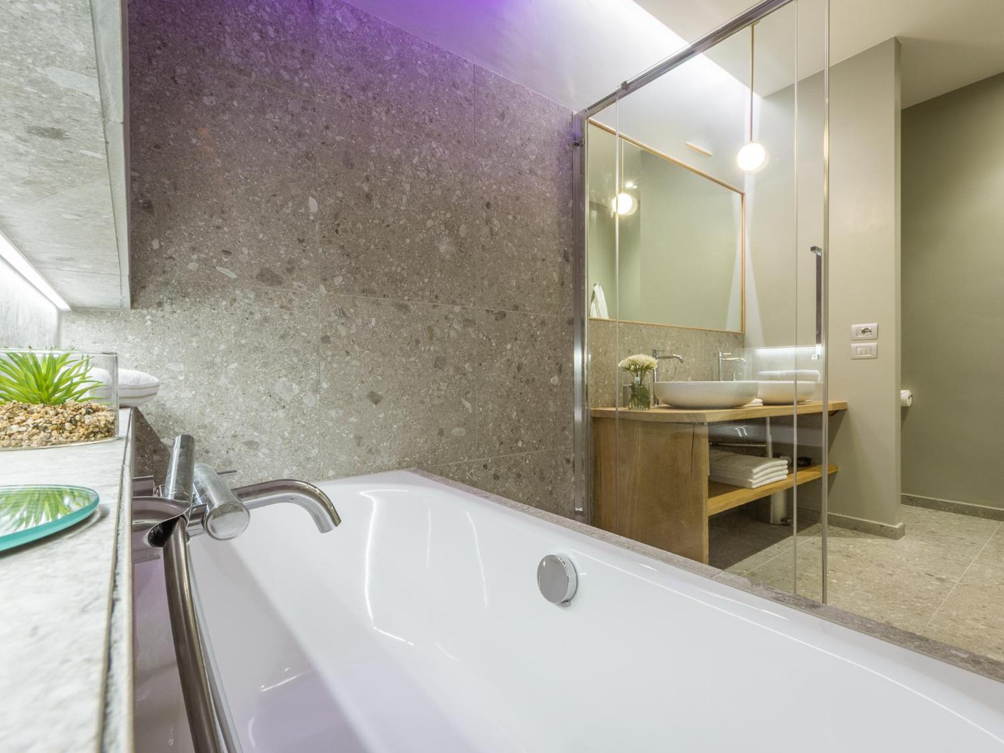 Suite photo 2