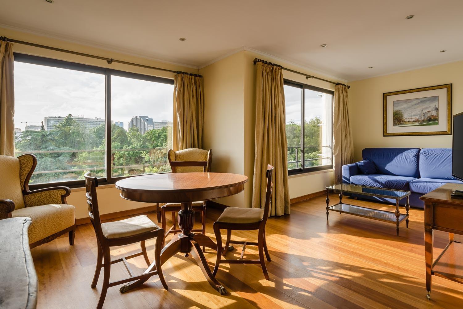 Deluxe Suite photo 2