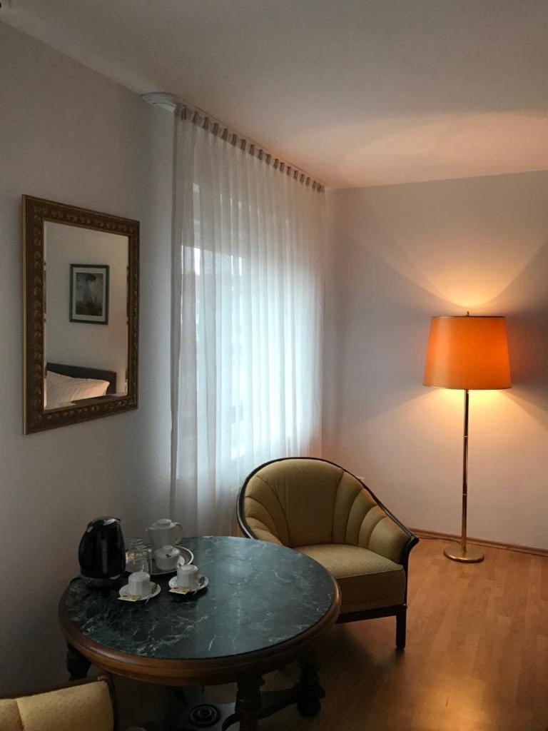 Deluxe Double Room with Balcony photo 3