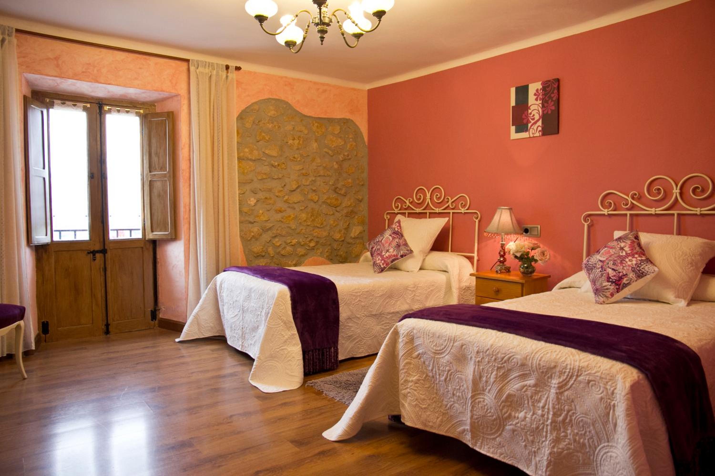Casa de cuatro habitaciones