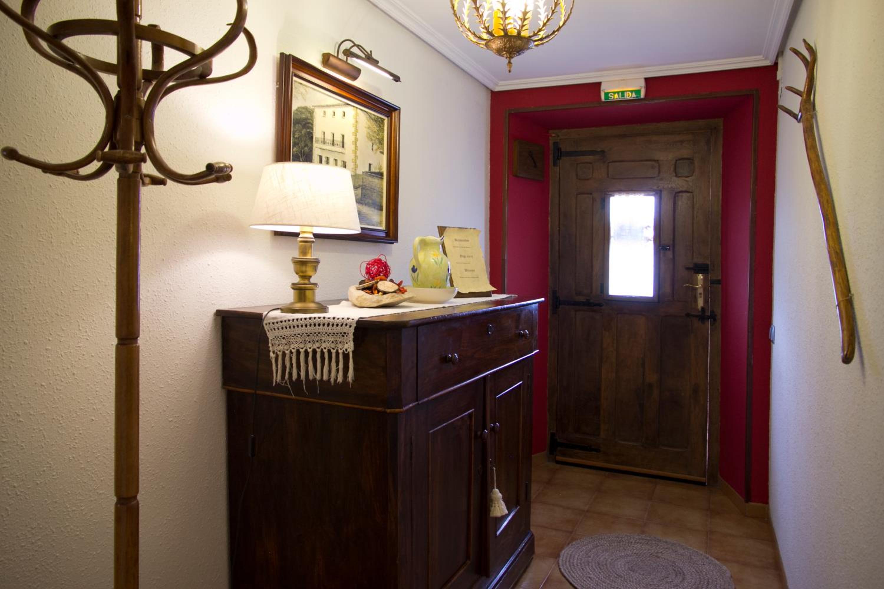 Four-Bedroom House photo 3