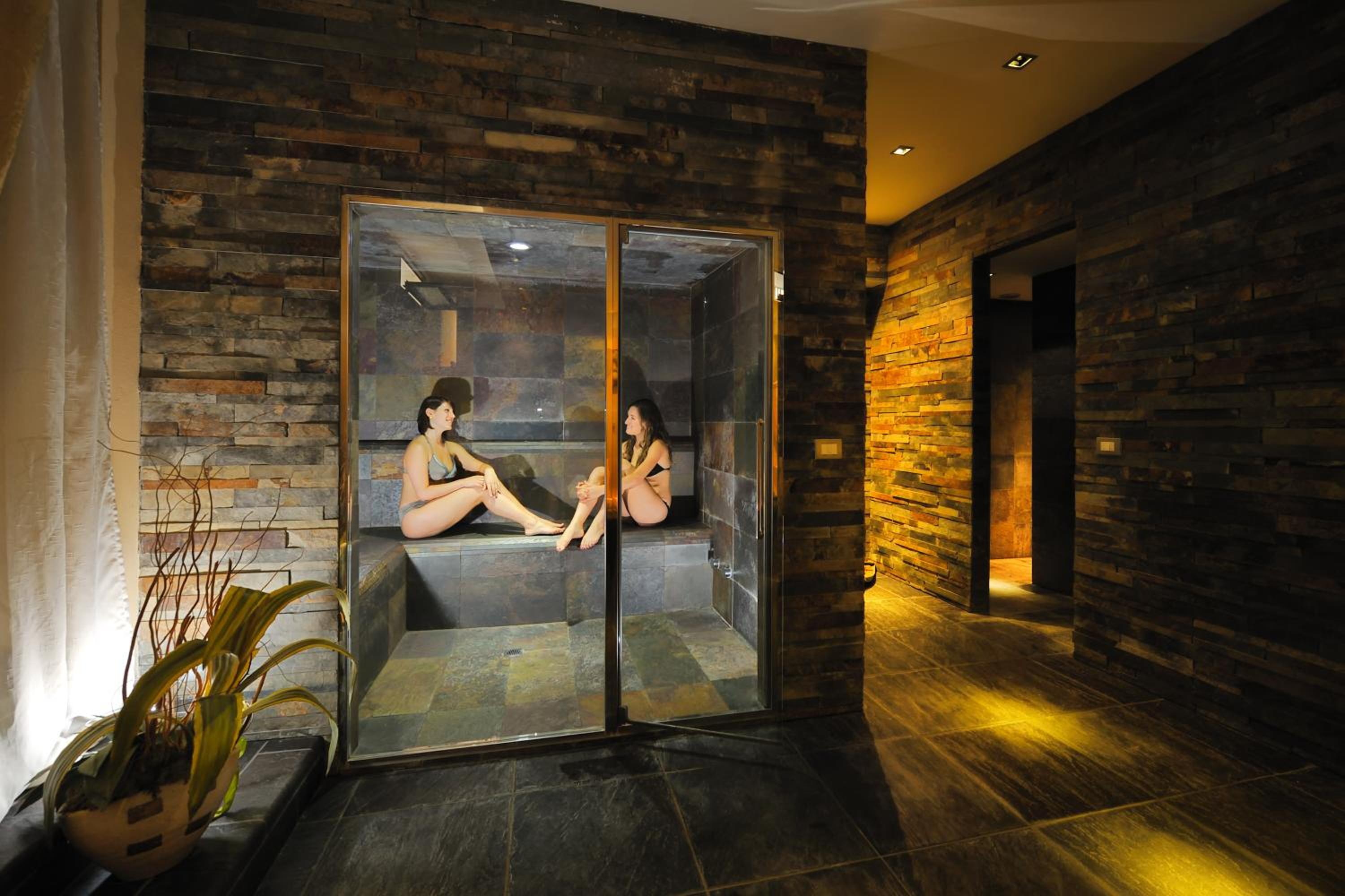 Superior Double or Twin Room - Photo 9