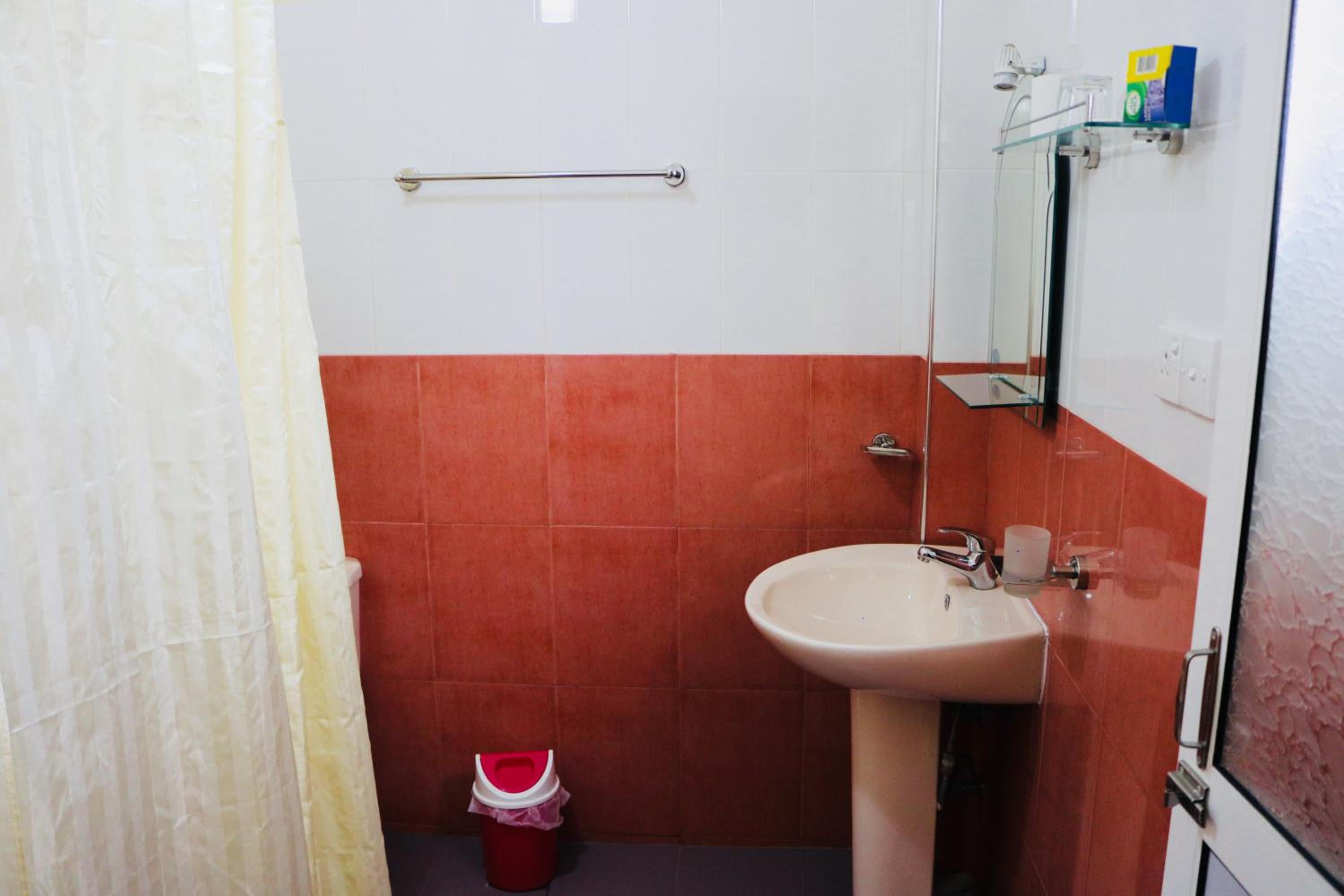 Double Room with Sea View - Photo 4