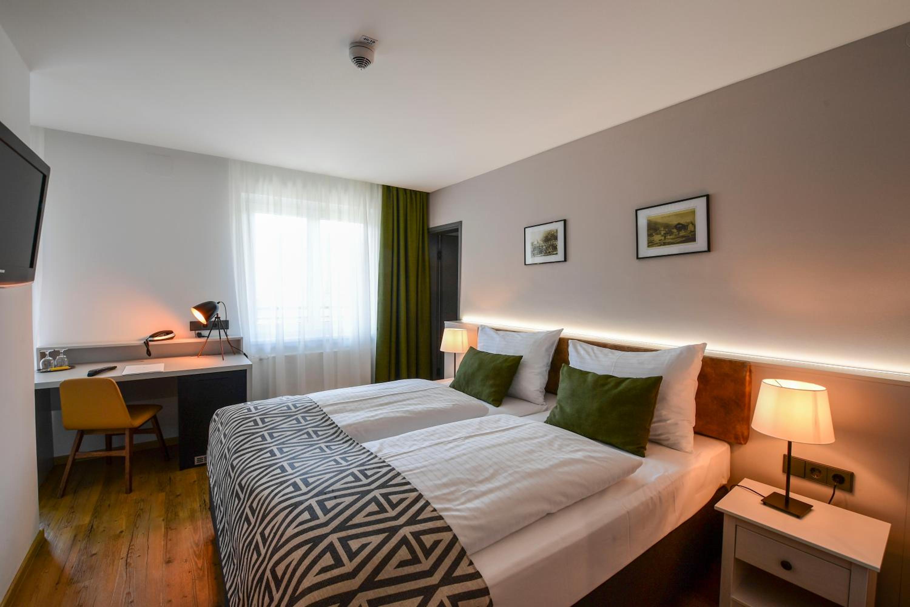 Deluxe Suite photo 1