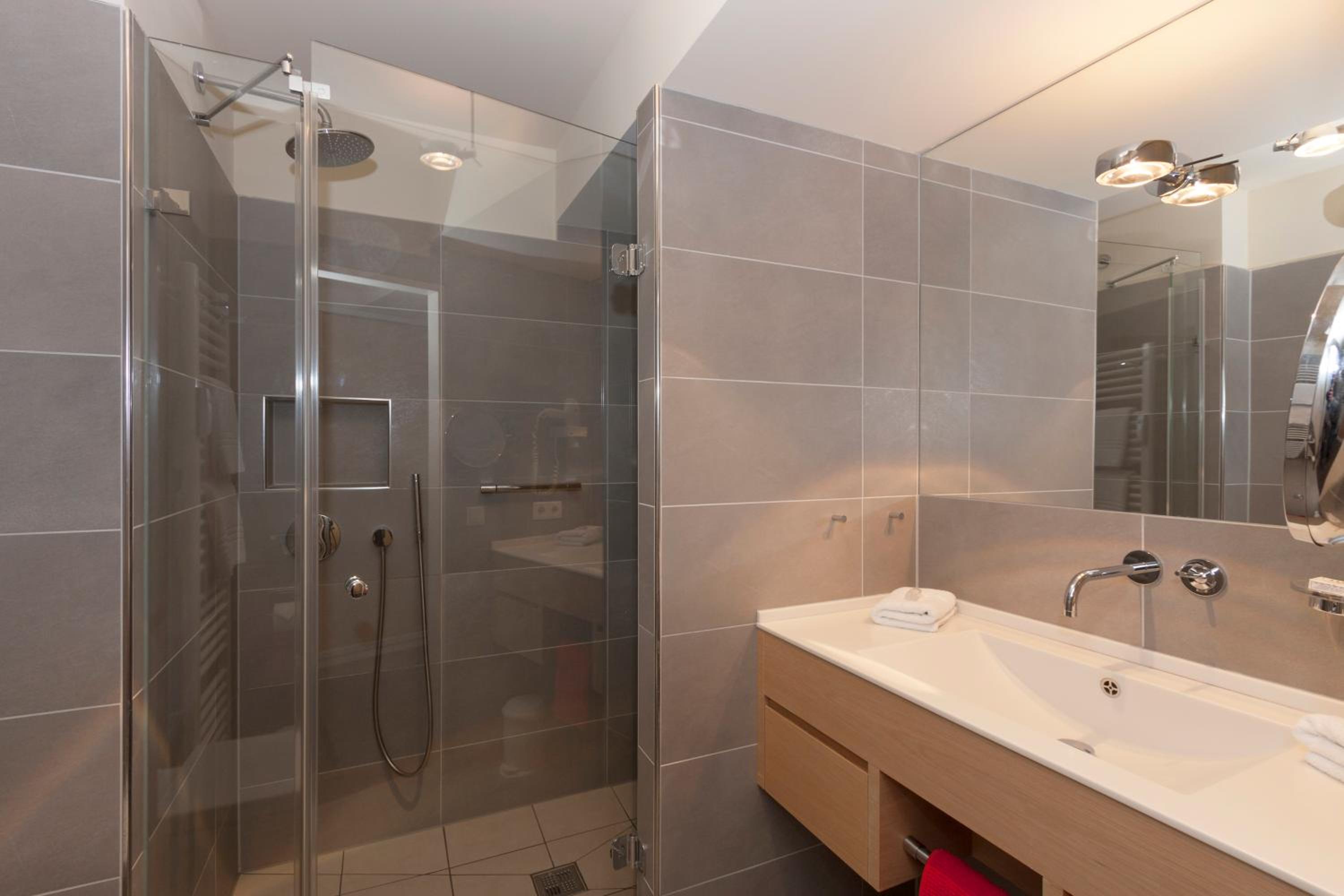 Double Room - Photo 6