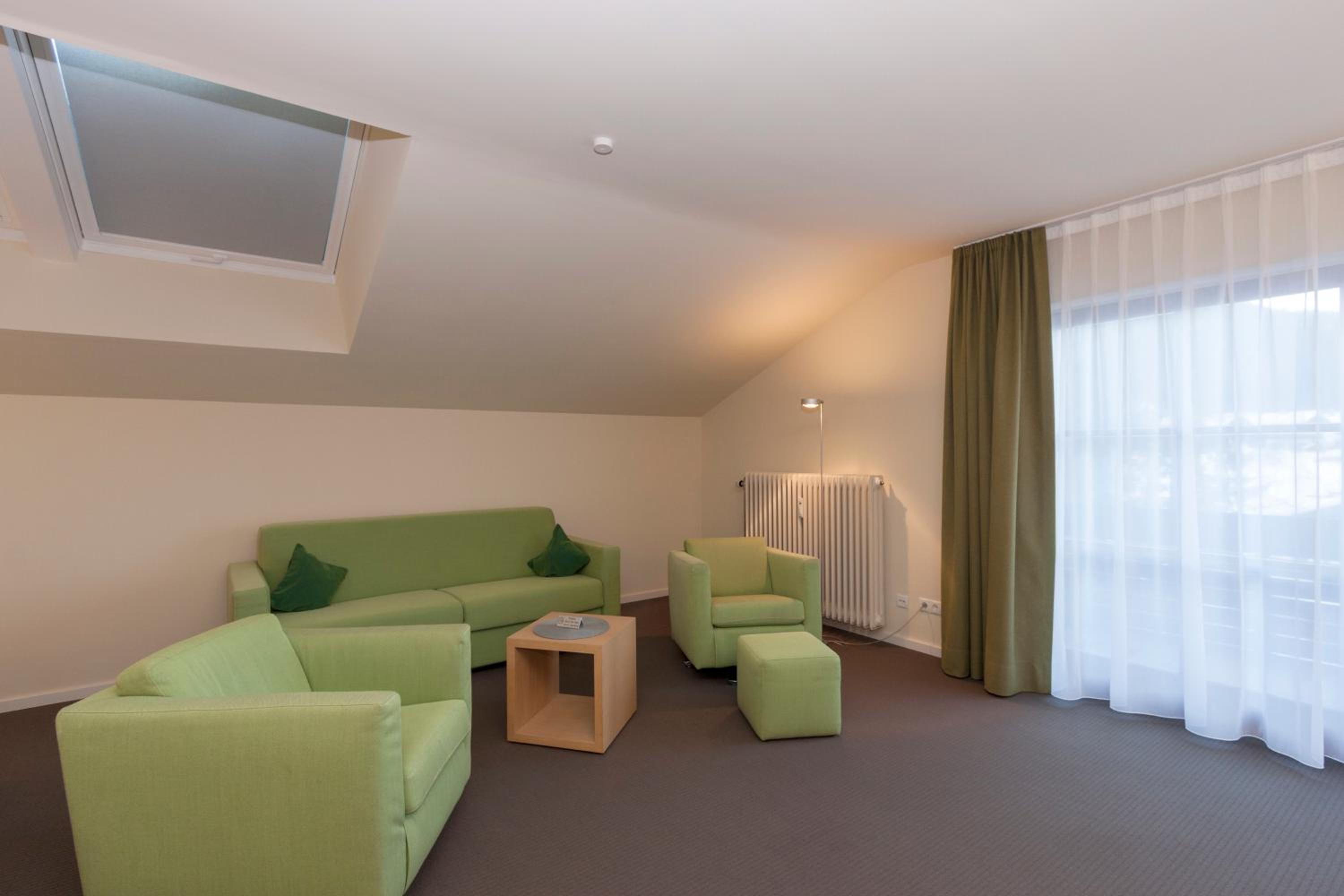 Triple Room - Disability Access - Photo 3