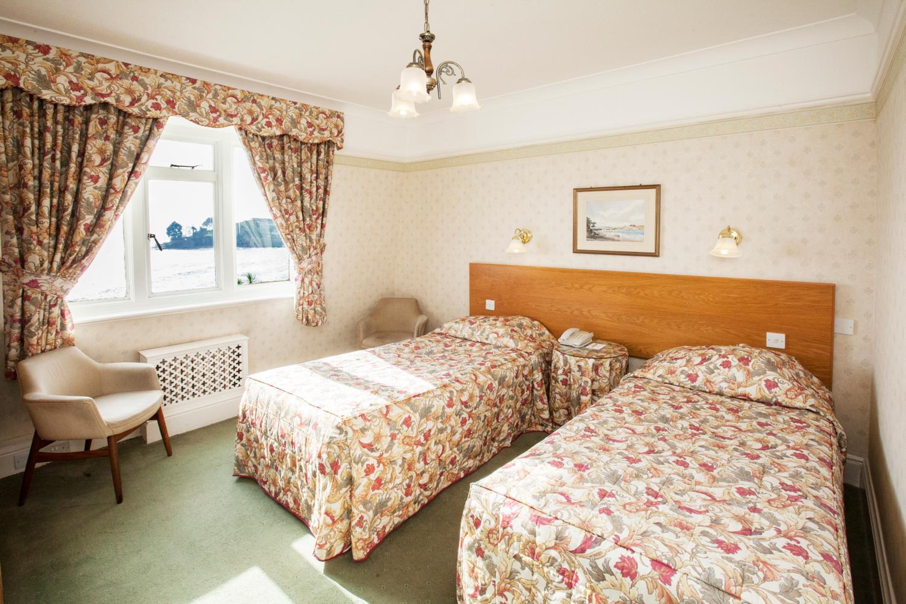 Twin Room with Sea View