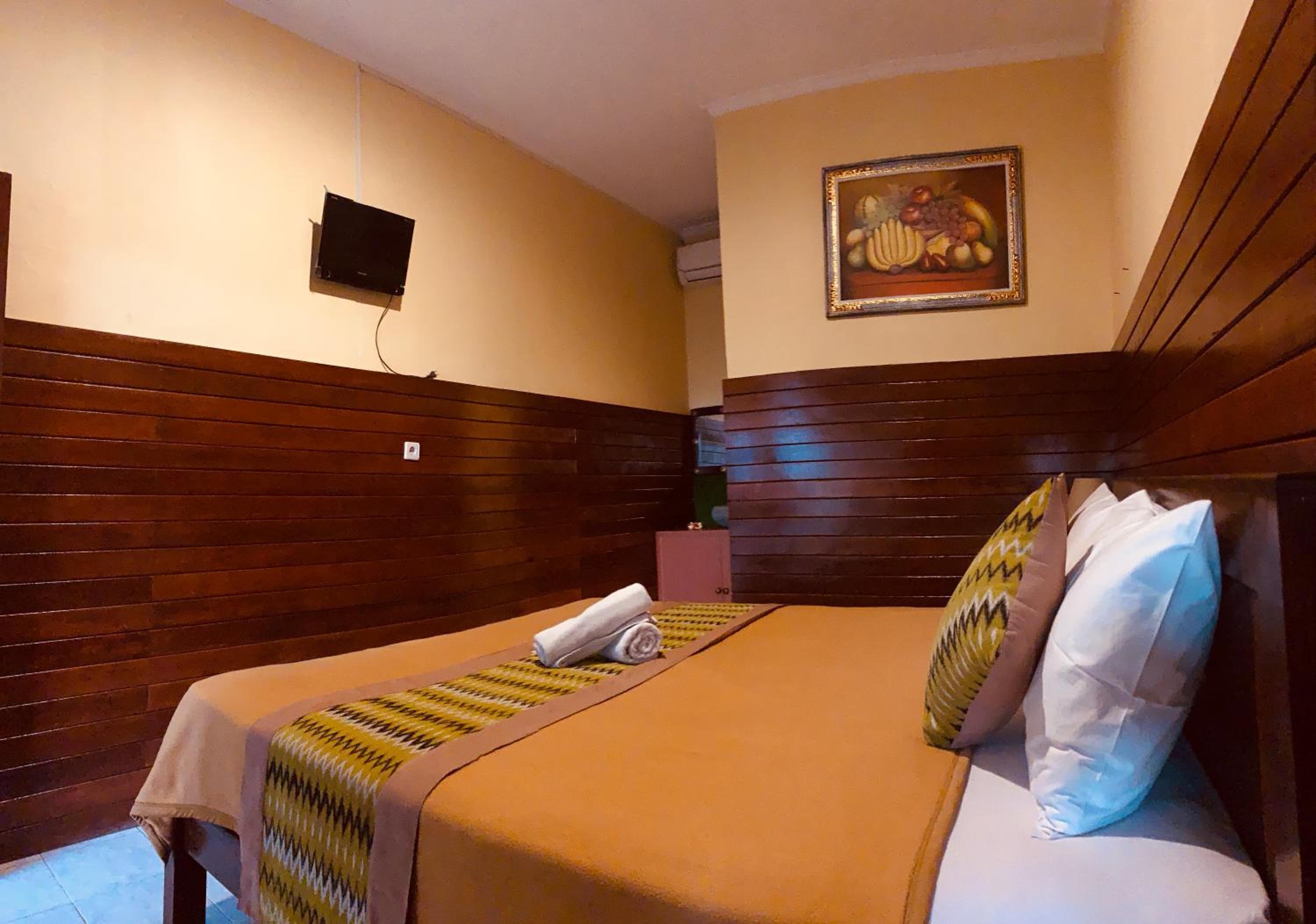 Double or Twin Room - Photo 7