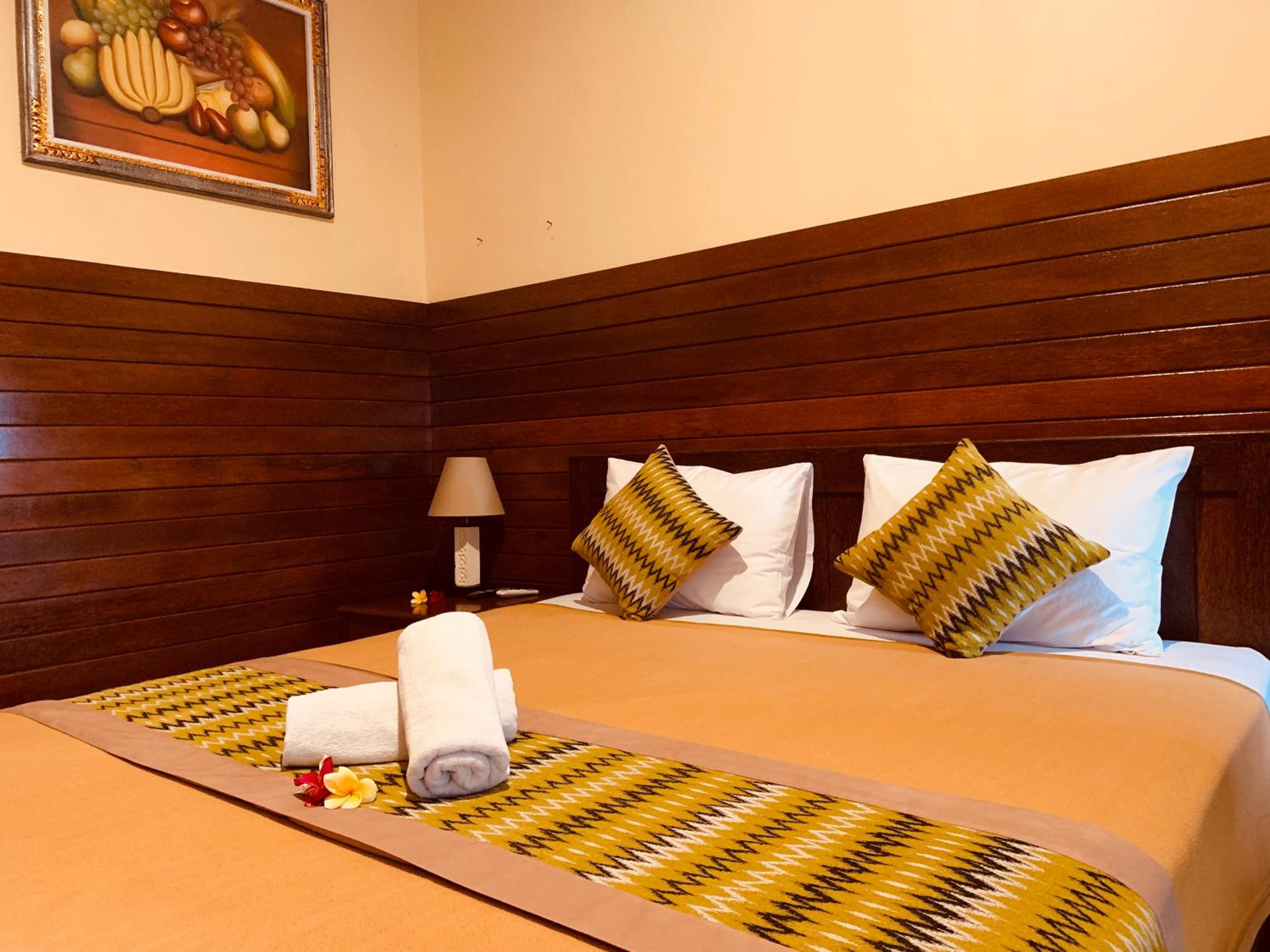 Double or Twin Room - Photo 8