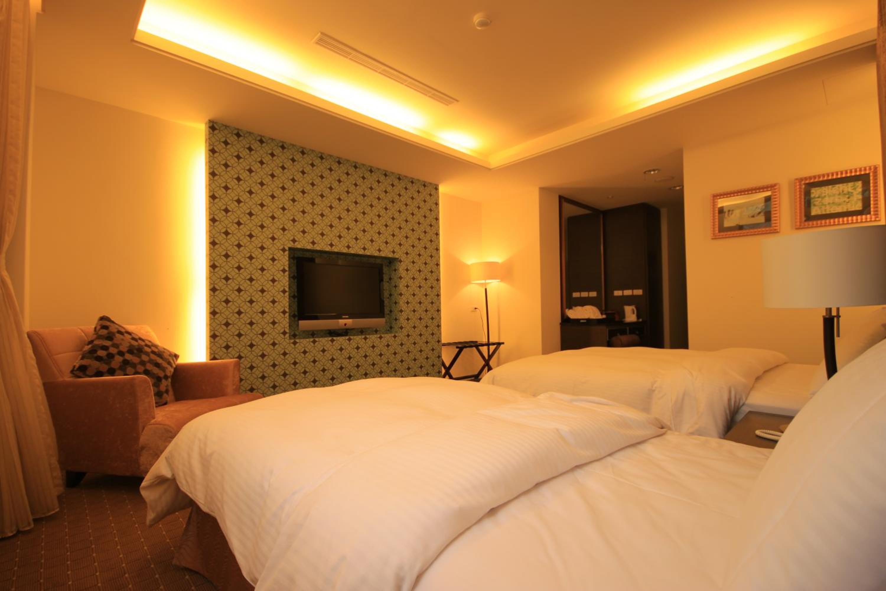 Comfort Triple Room with Shower photo 1