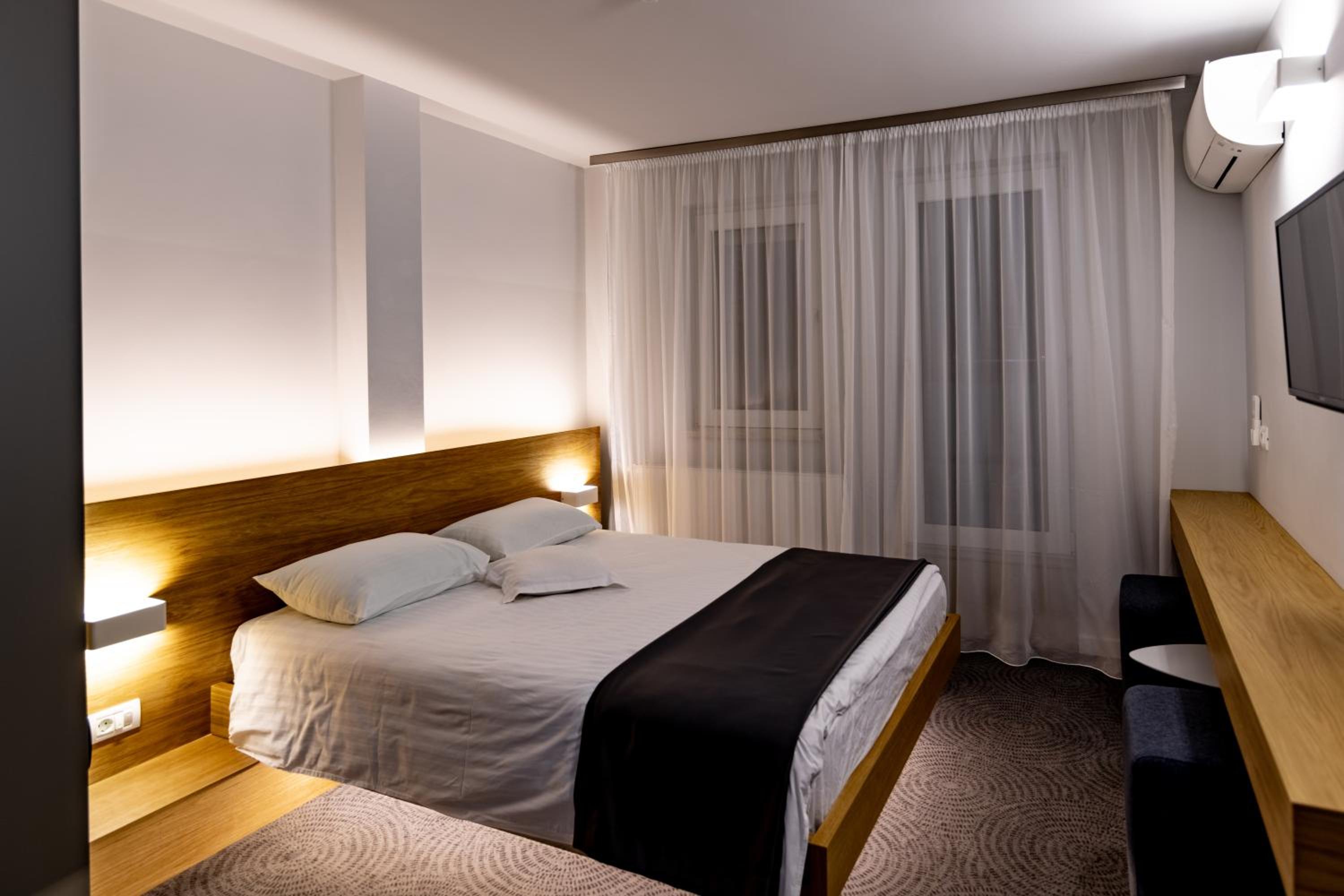 Double Room with Terrace