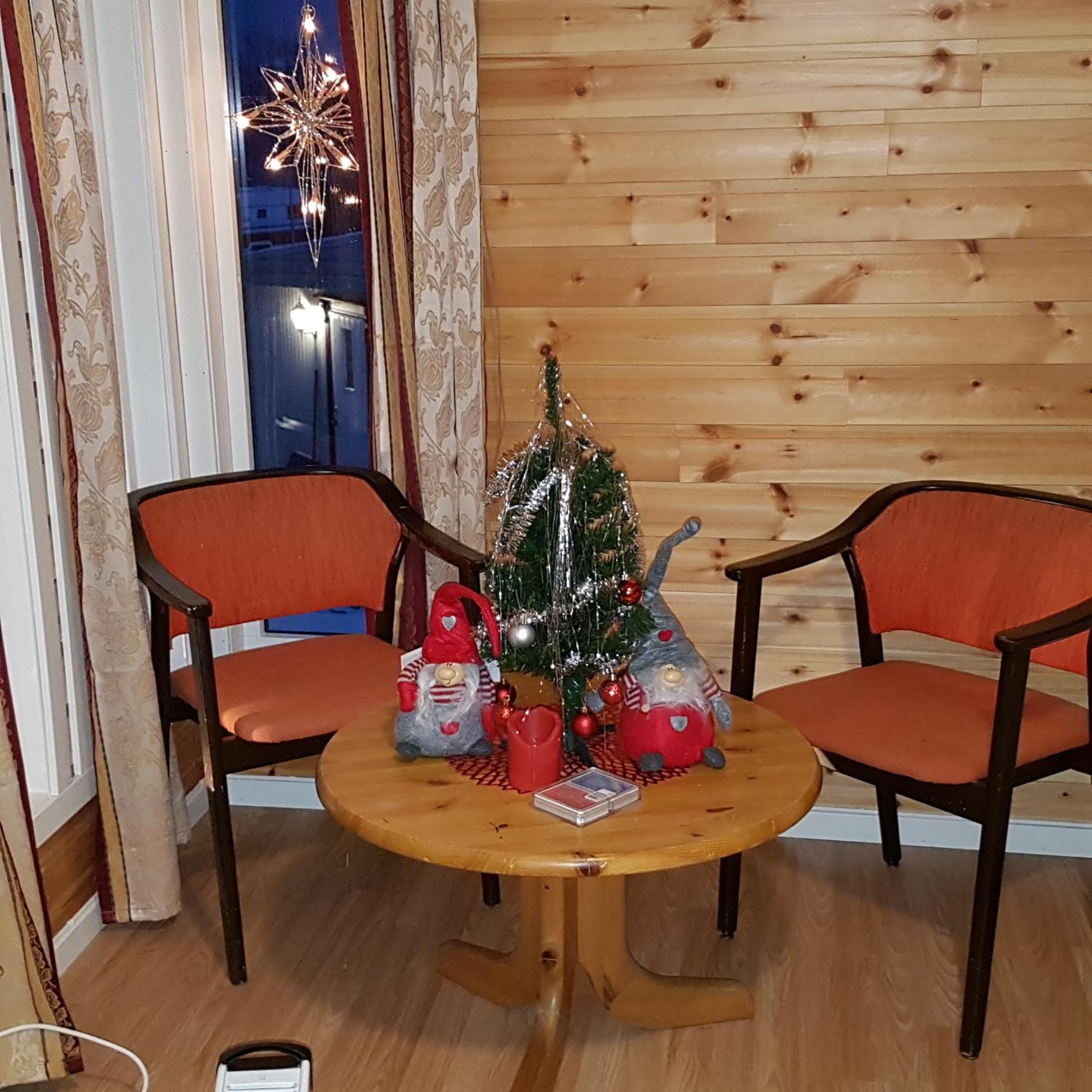 Cottage - Photo 2