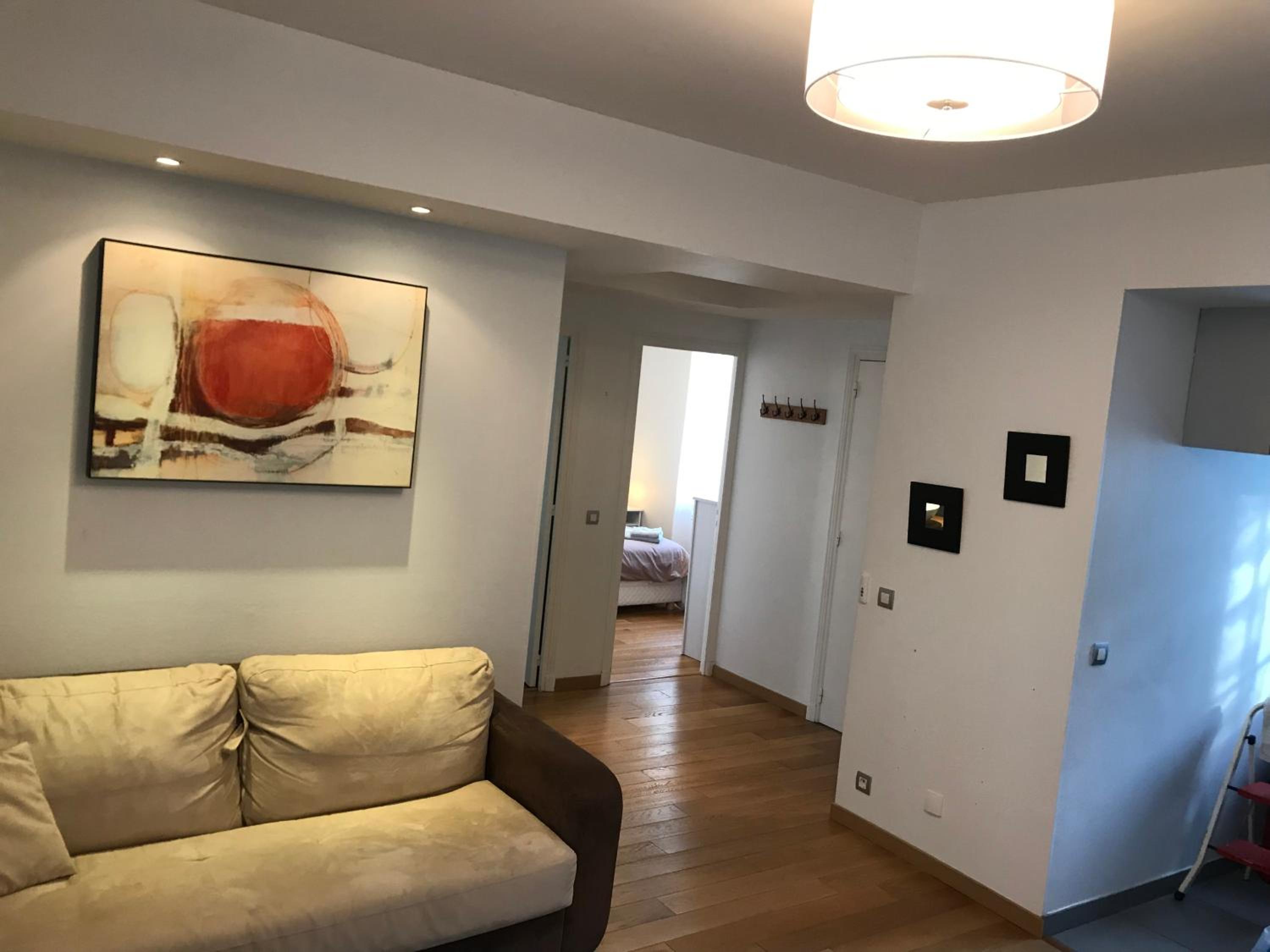 Two-Bedroom Apartment - Photo 24