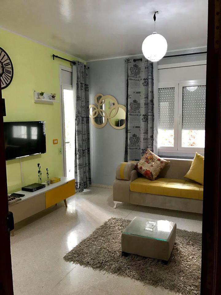Apartment With Garden View