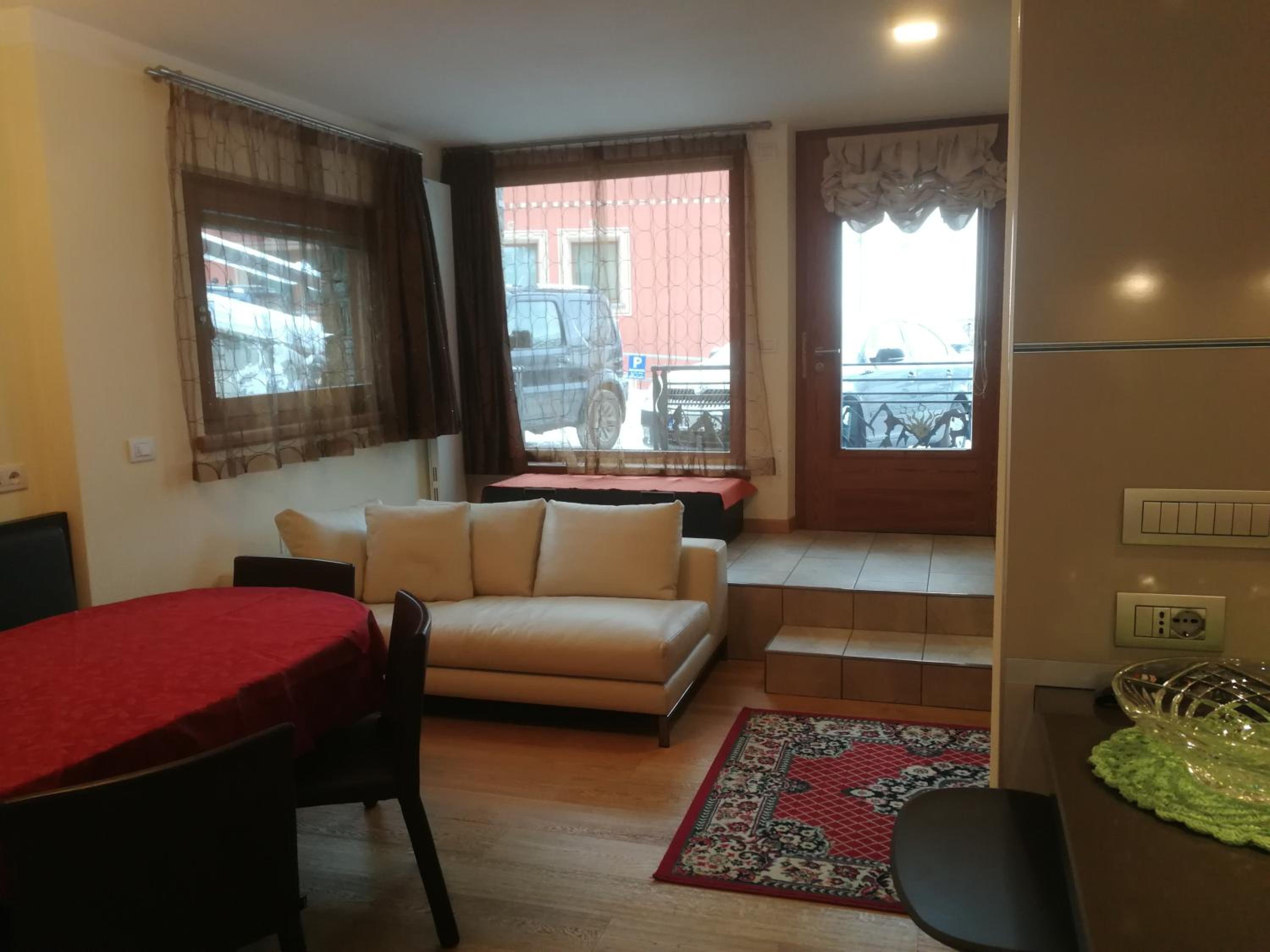 Deluxe Apartment photo 1