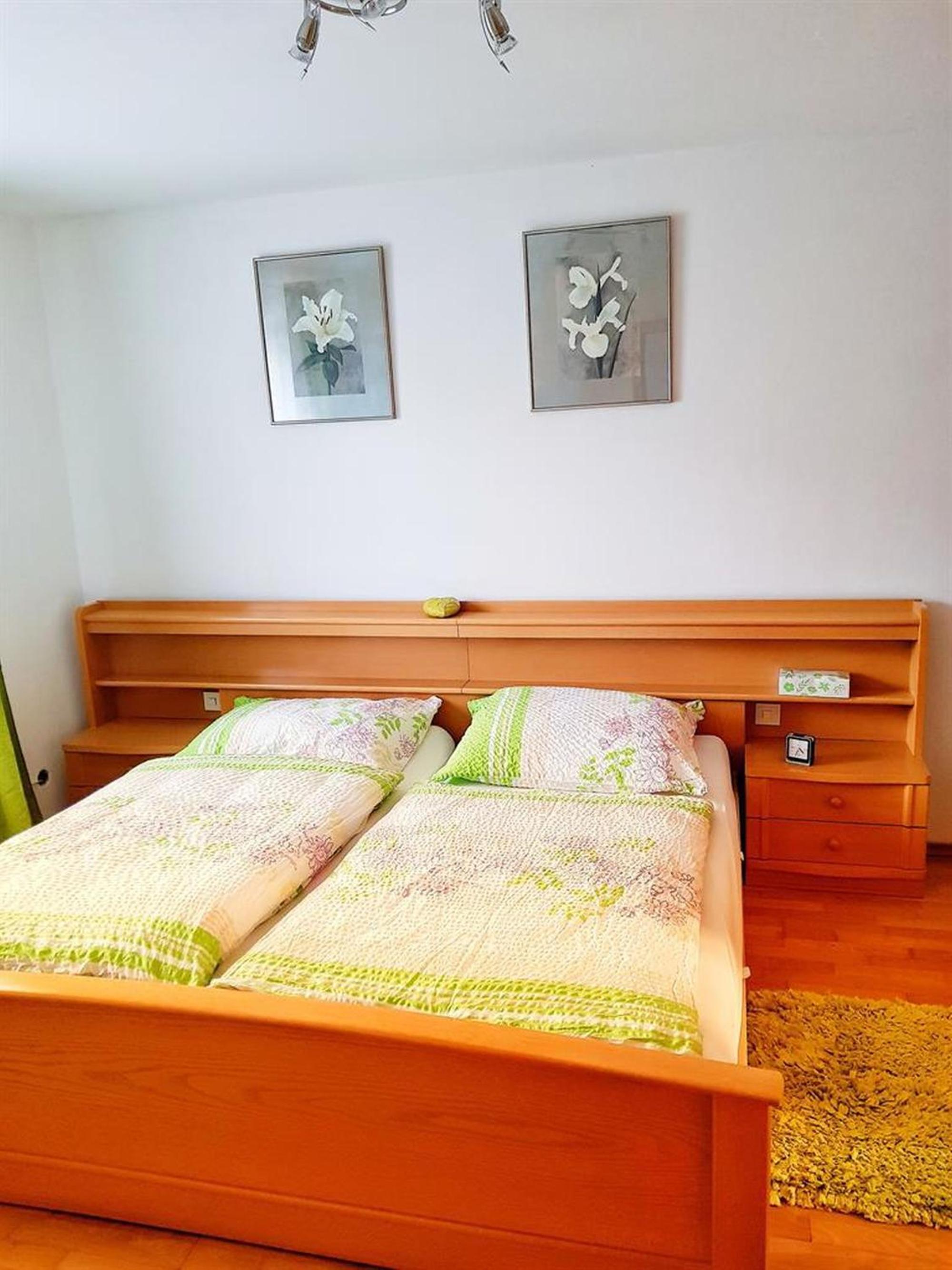 Apartment photo 2
