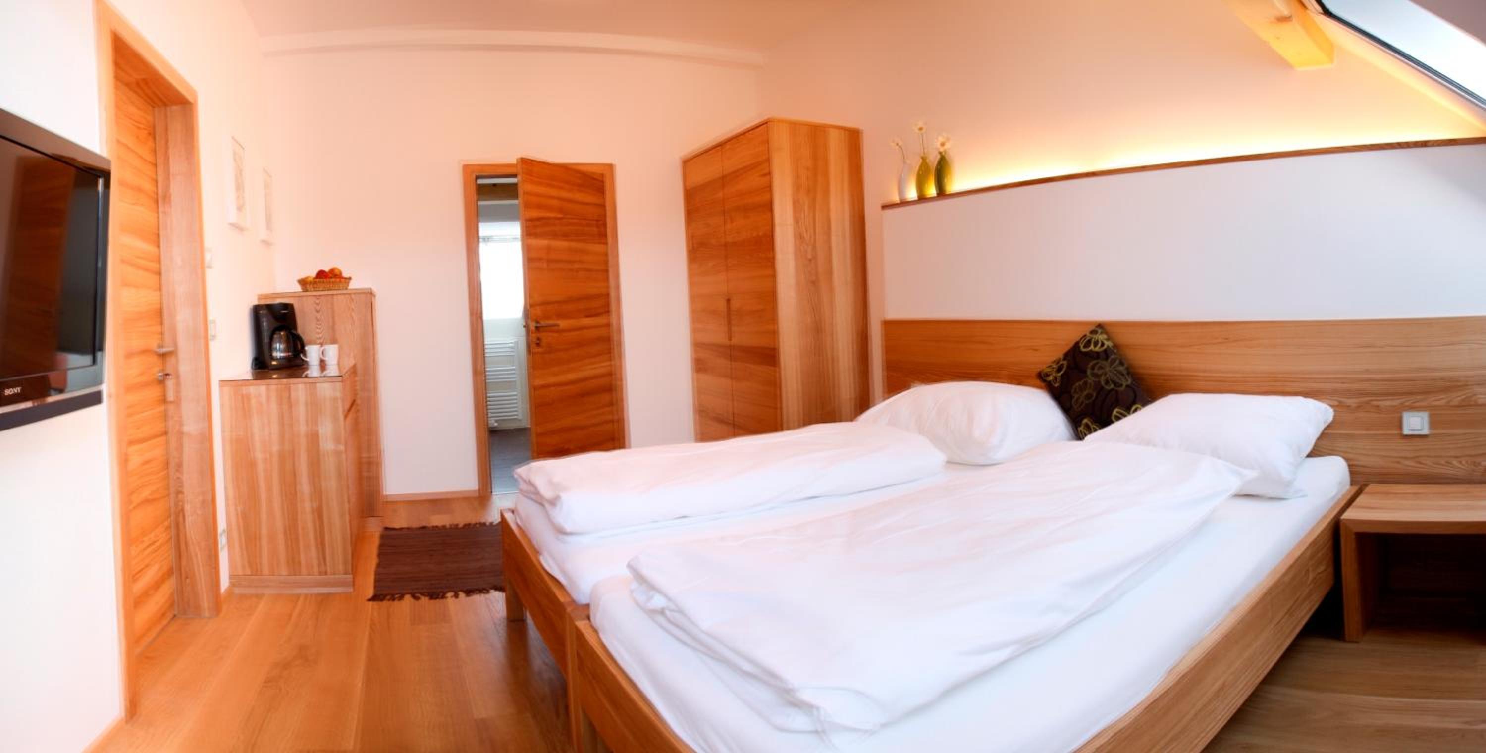 Double Room photo 2