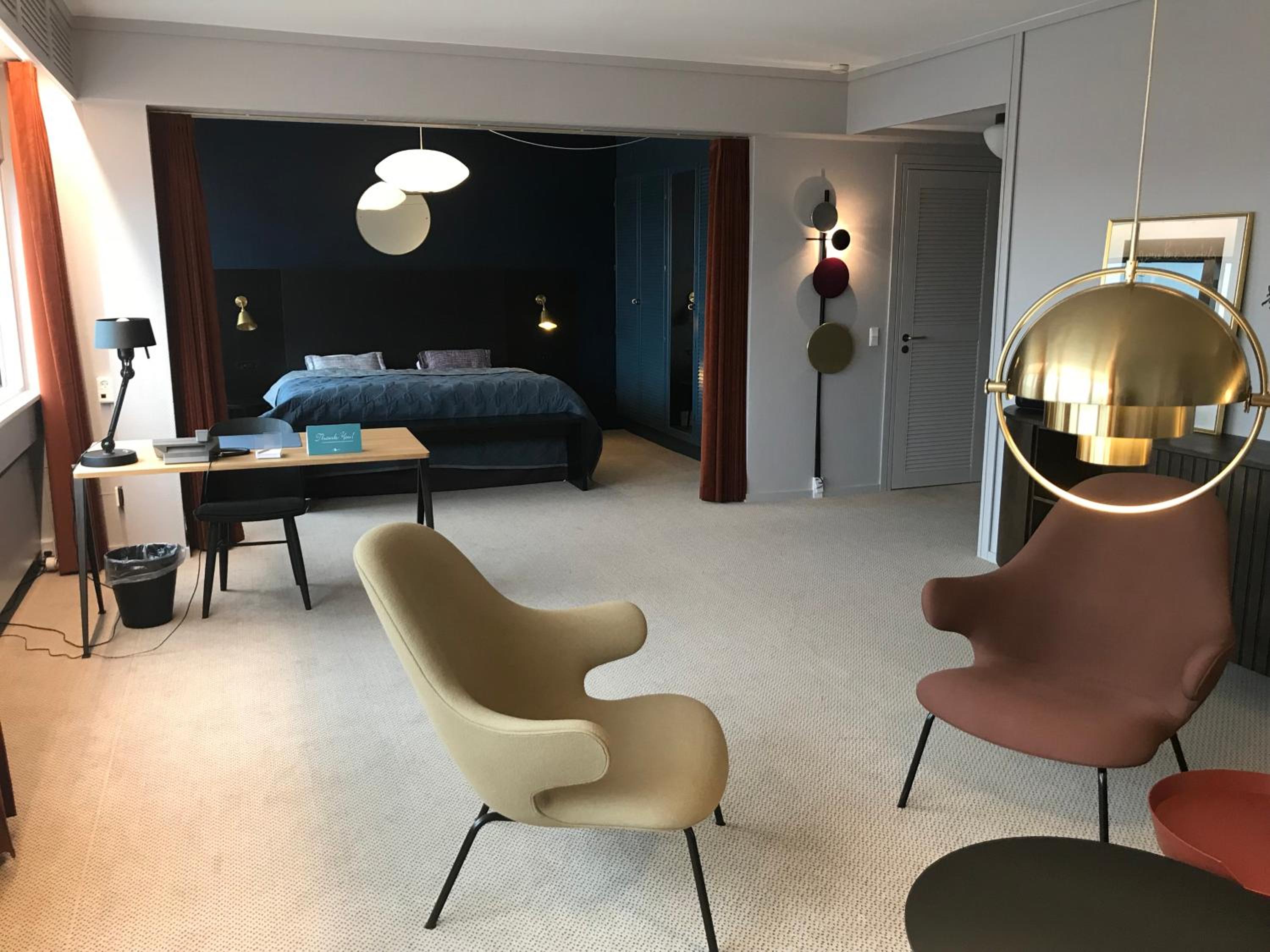 Suite with Sea View - Photo 2