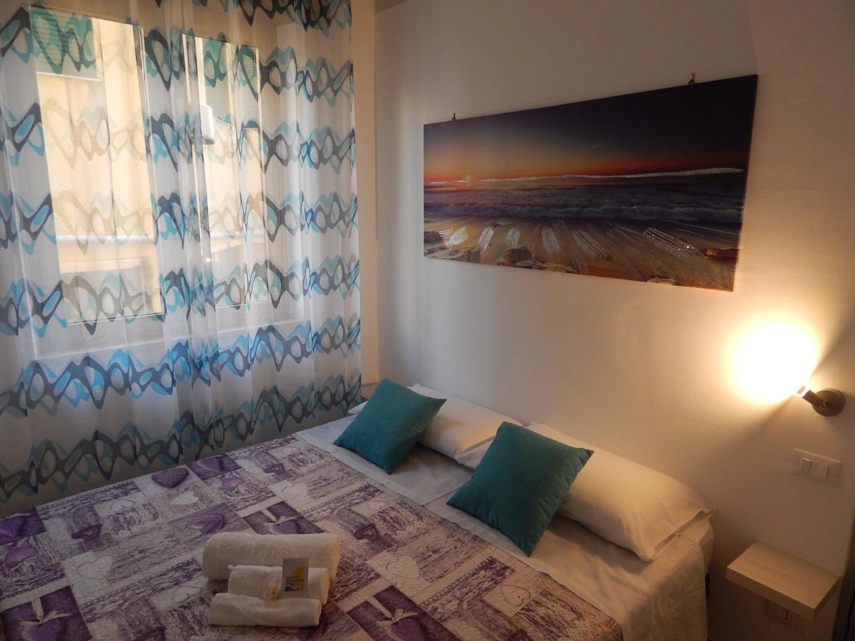 Deluxe Room (1 adult + 1 child) photo 3