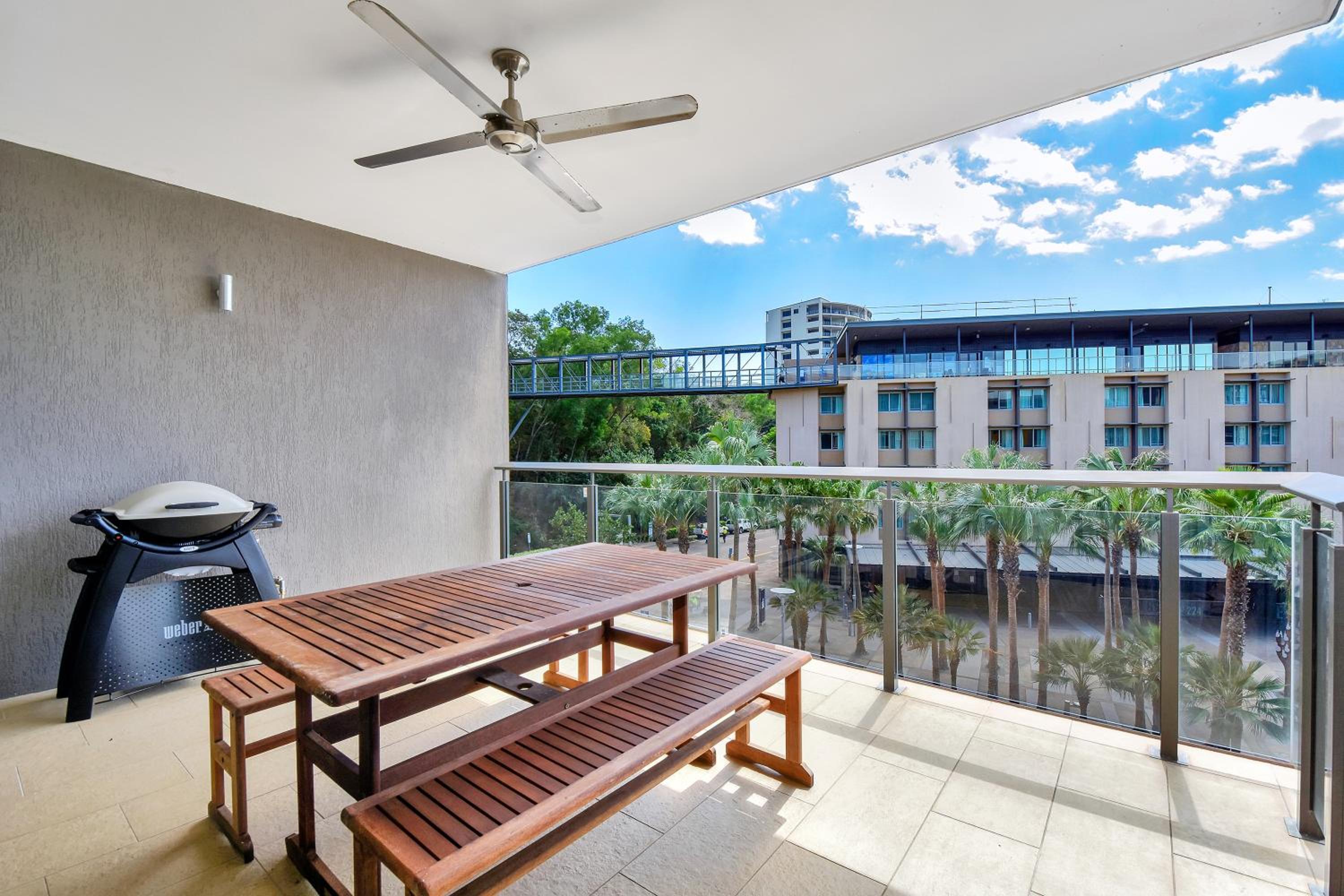 1 Bedroom Lagoon View Apartment - Photo 18